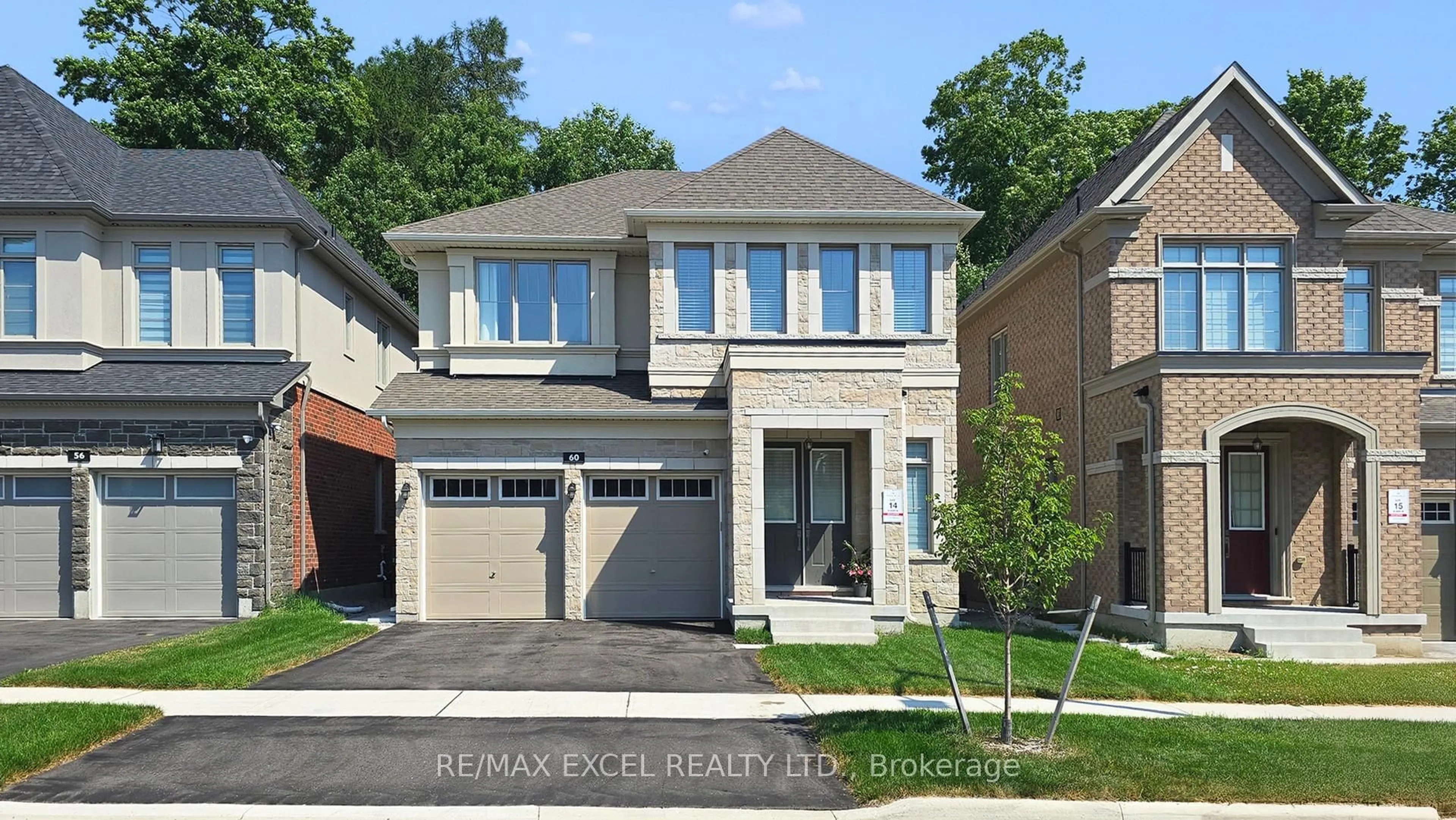 Home with brick exterior material, street for 60 Sikura Circ, Aurora Ontario L4G 3Y9