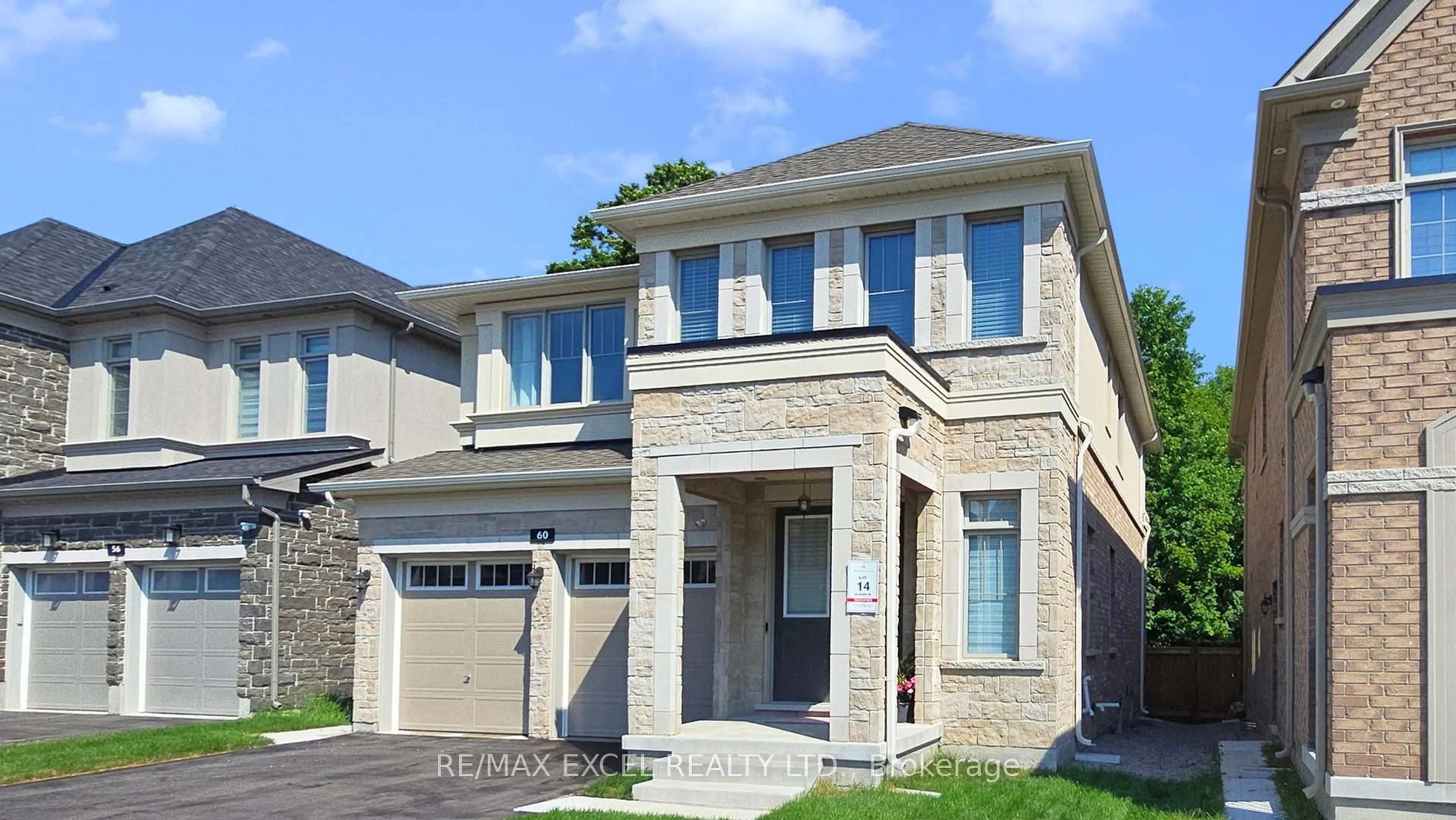 Home with brick exterior material, street for 60 Sikura Circ, Aurora Ontario L4G 3Y9