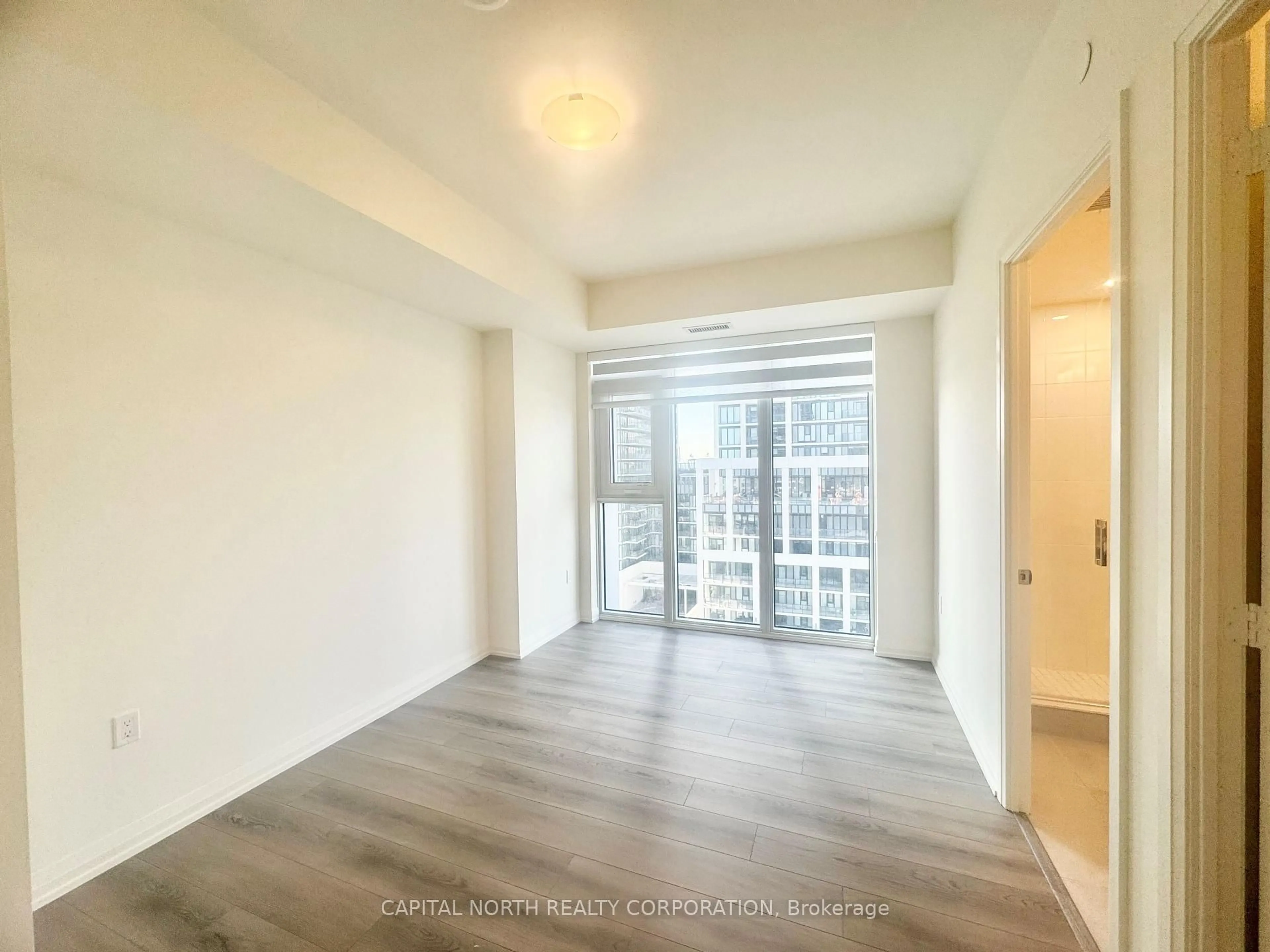 A pic of a room for 8960 Jane St #803, Vaughan Ontario L4K 2M9