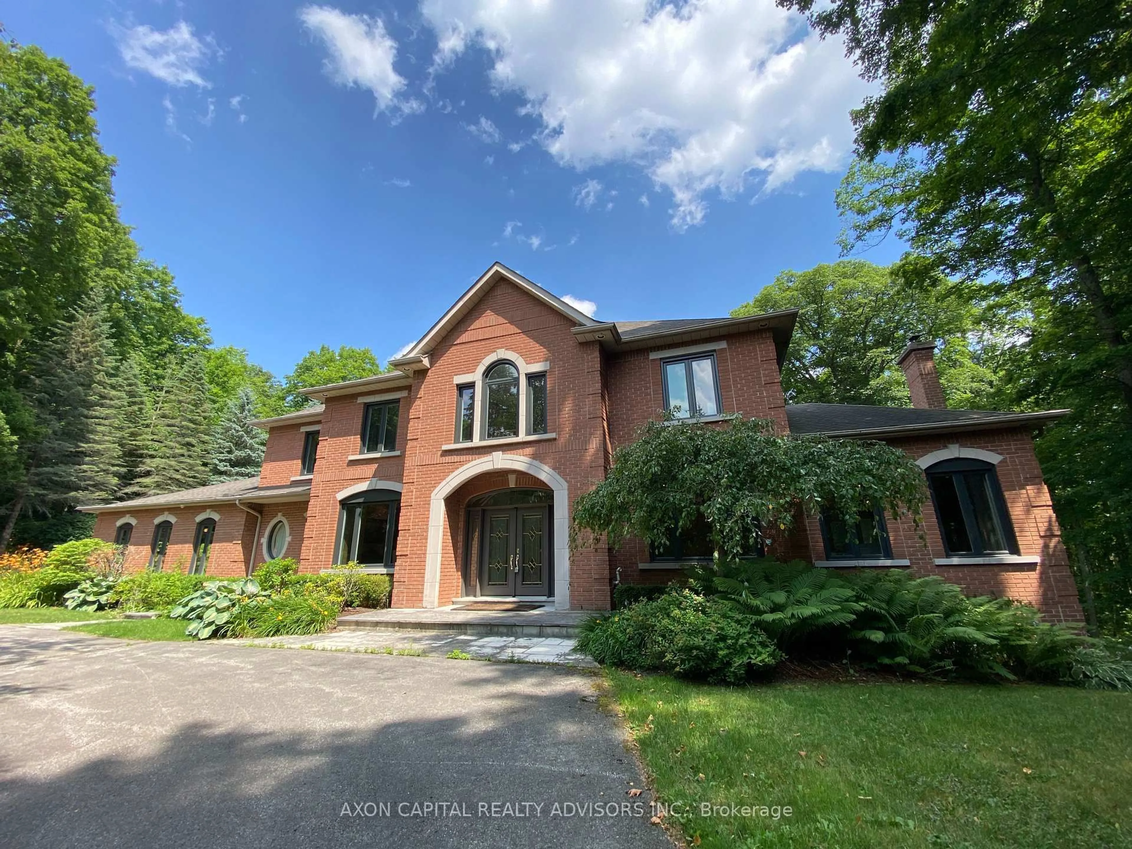 Home with brick exterior material, street for 19 Blue Ridge Tr, Whitchurch-Stouffville Ontario L4A 2L4