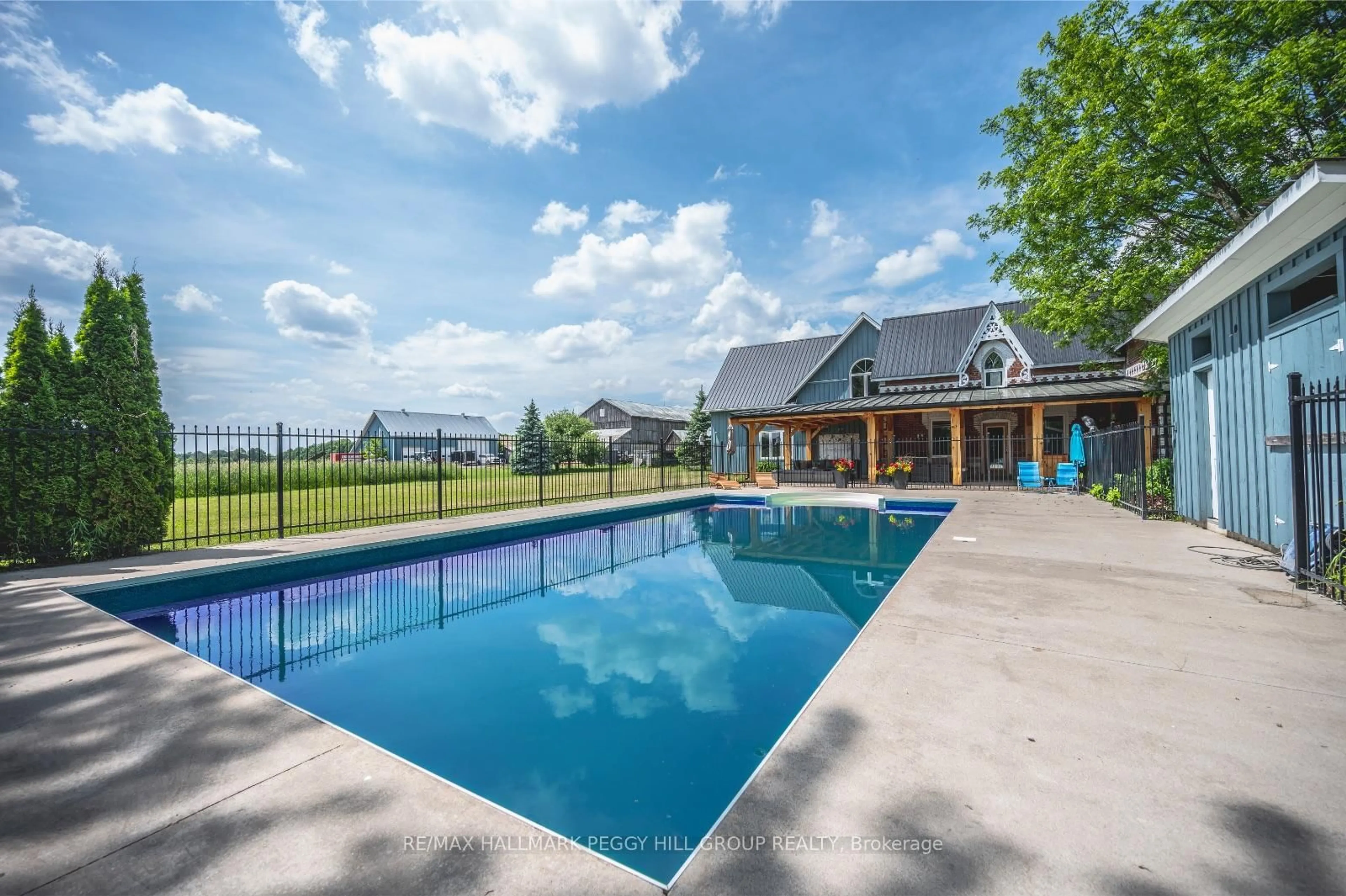 Pool for 8464 6th Line, Essa Ontario L0M 1T0