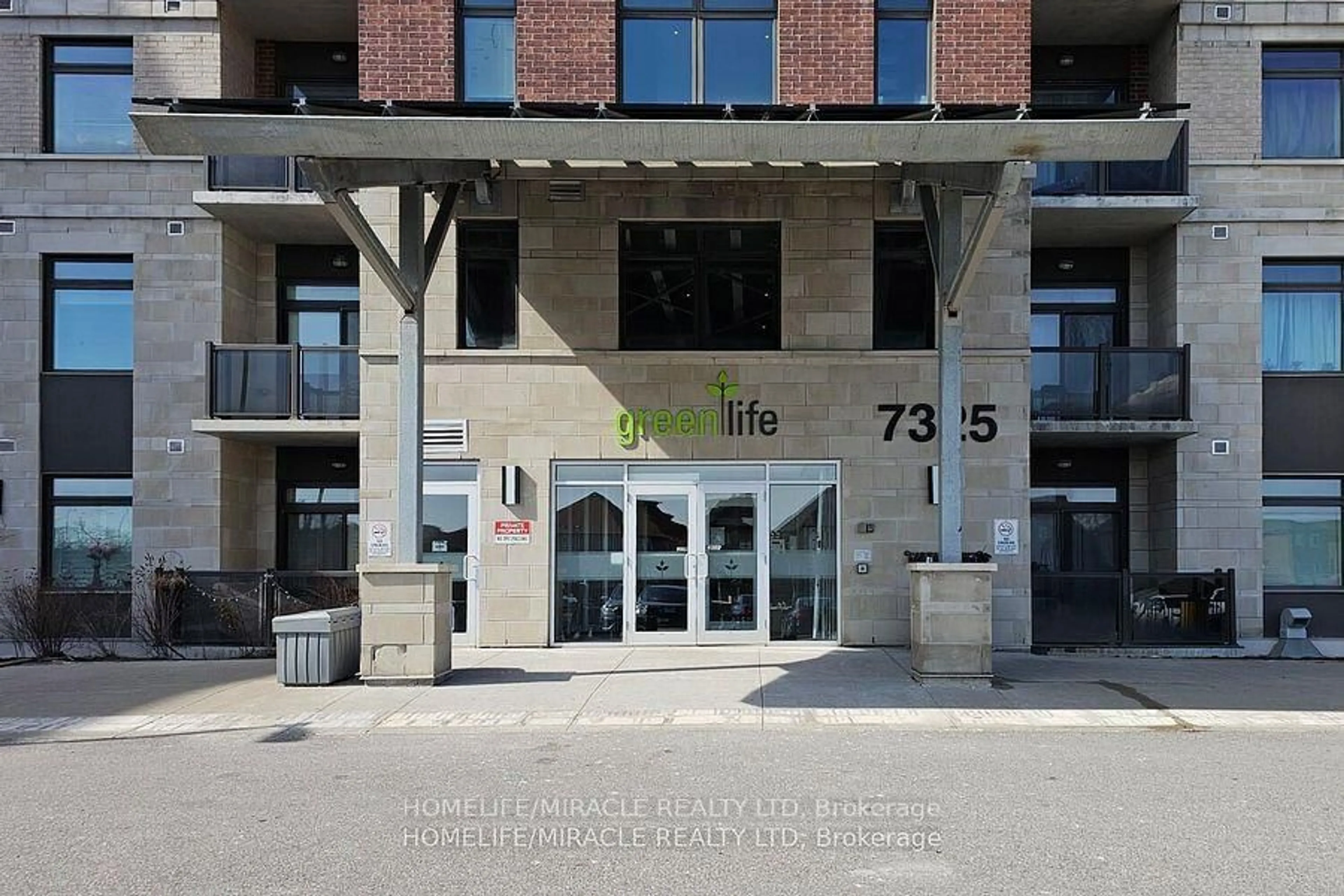 Indoor foyer for 7325 MARKHAM Rd #503, Markham Ontario L3S 0C9