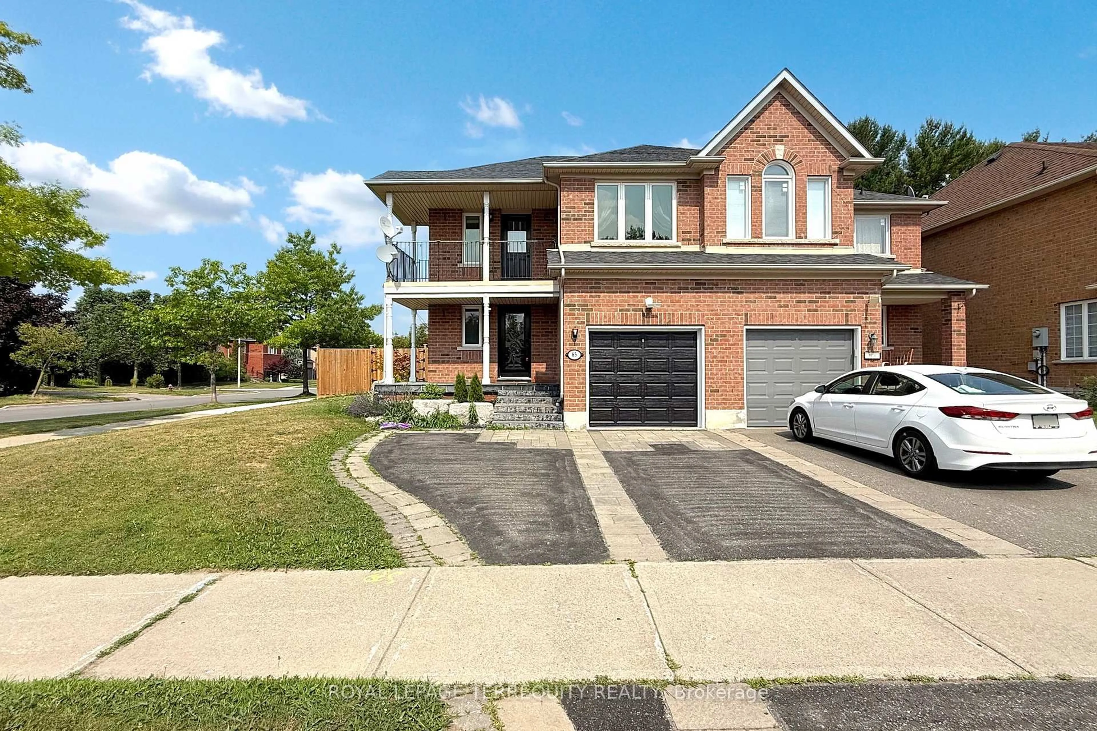 Home with brick exterior material, street for 65 Lorridge St, Richmond Hill Ontario L4E 3W5