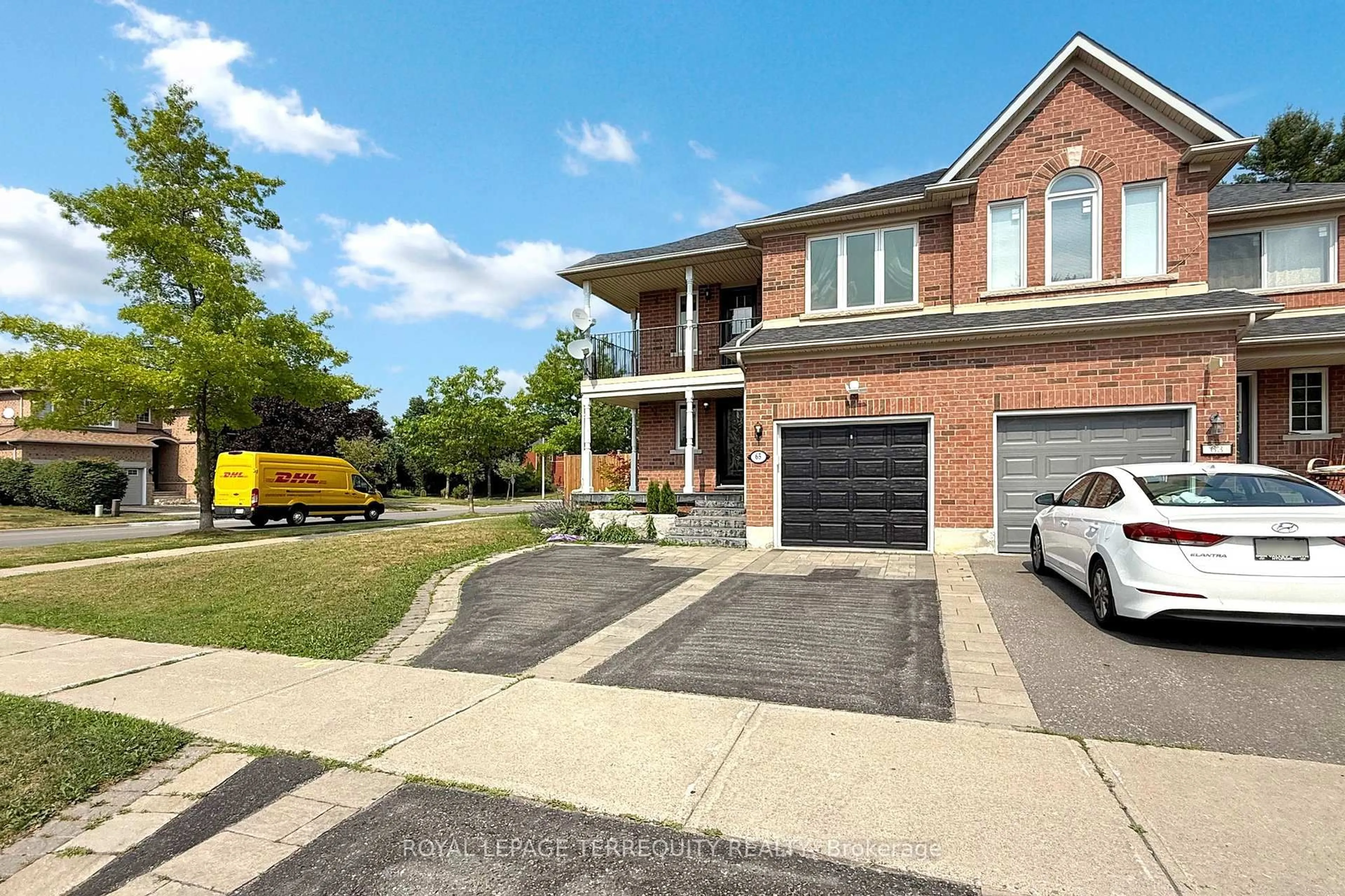 Home with brick exterior material, street for 65 Lorridge St, Richmond Hill Ontario L4E 3W5