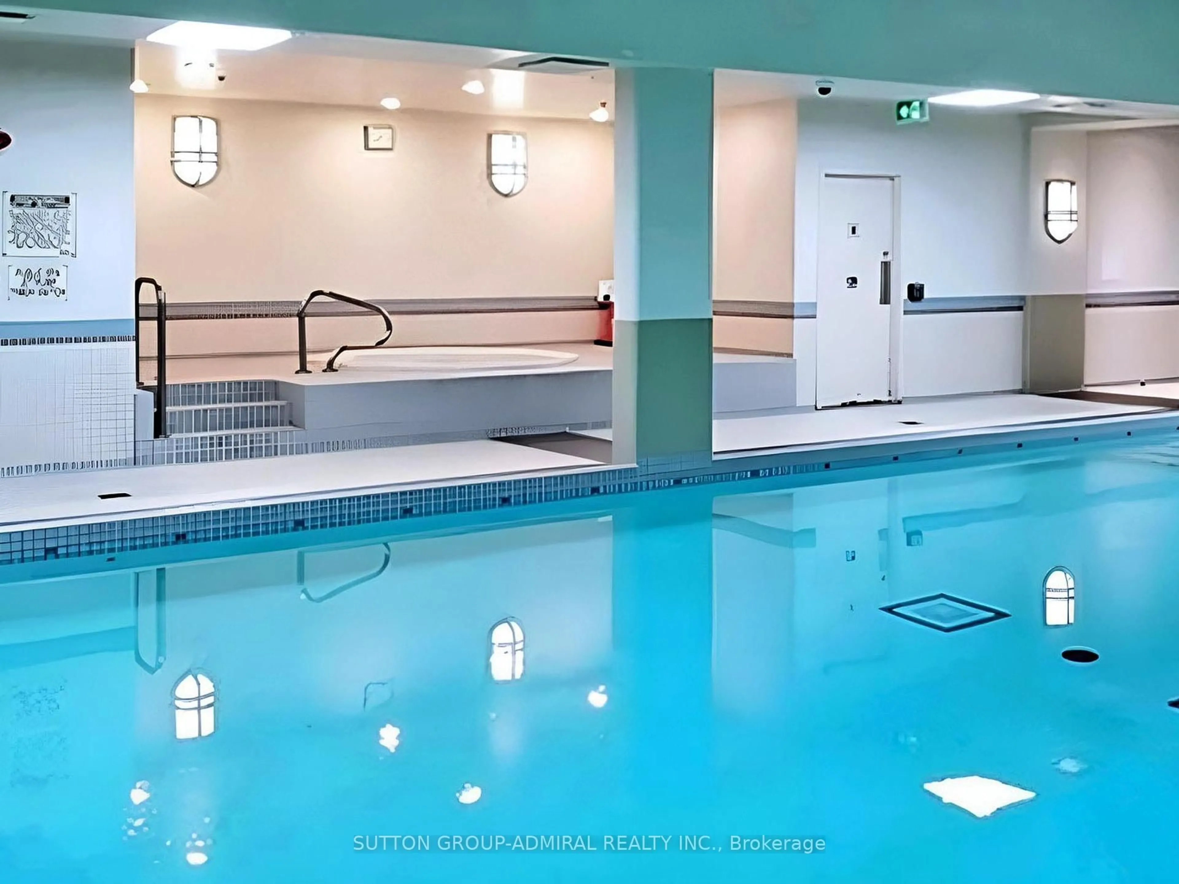 Pool for 7 North Park Rd #1012, Vaughan Ontario L4J 0C9