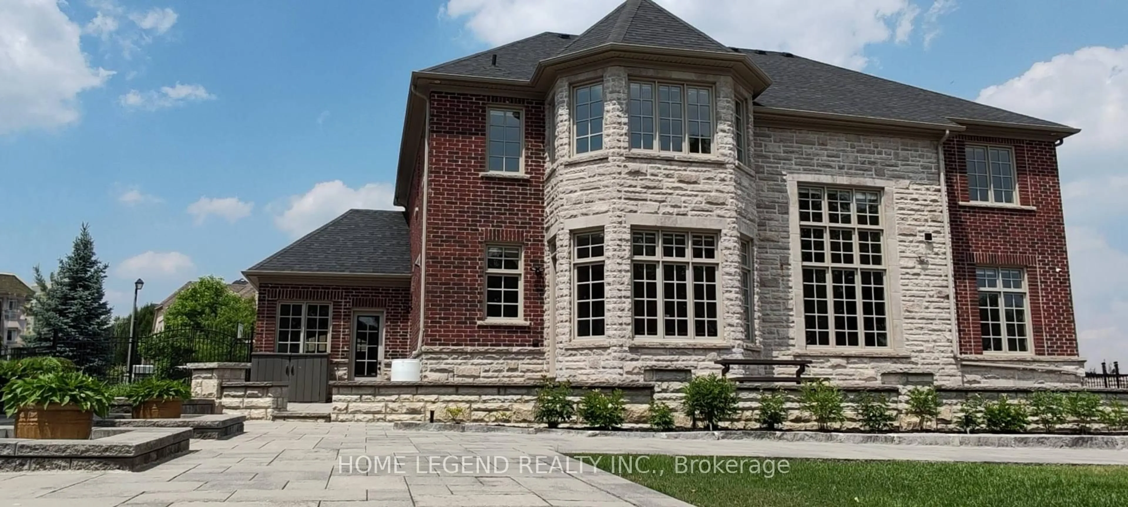 Home with brick exterior material, building for 1 Royal County Down Cres, Markham Ontario L6C 0K1