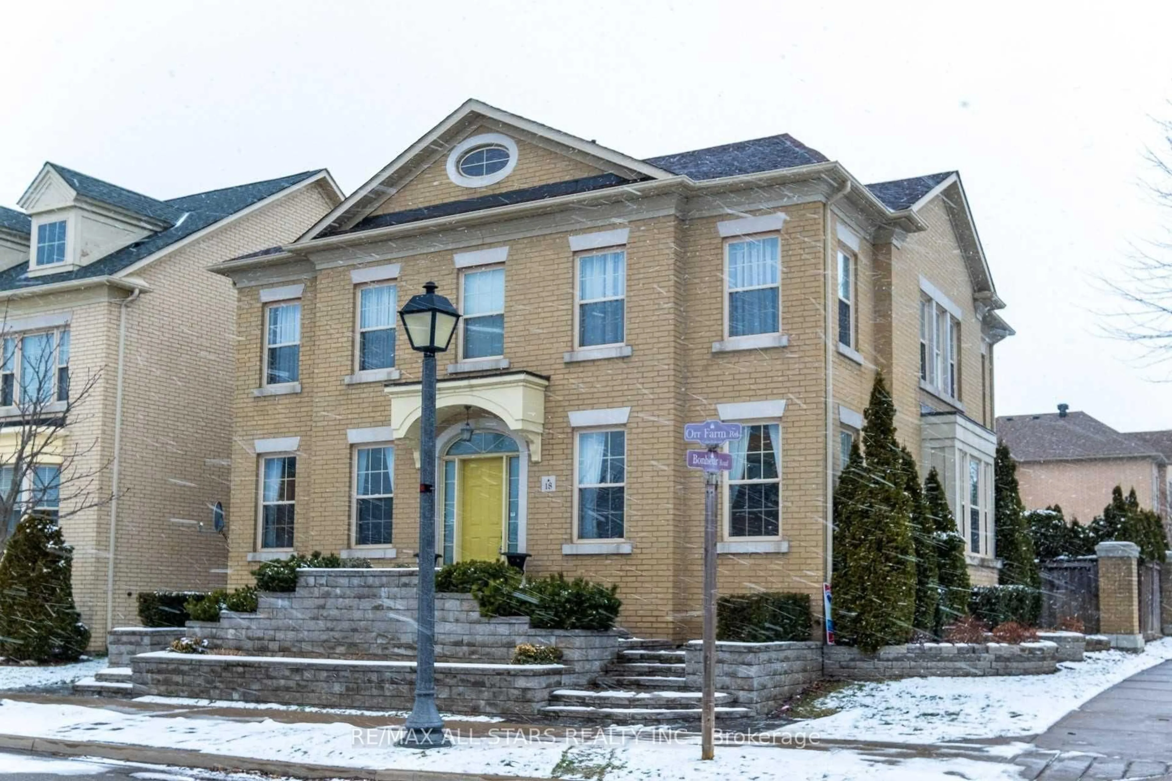Home with brick exterior material, street for 18 Orr Farm Rd, Markham Ontario L6C 0A3