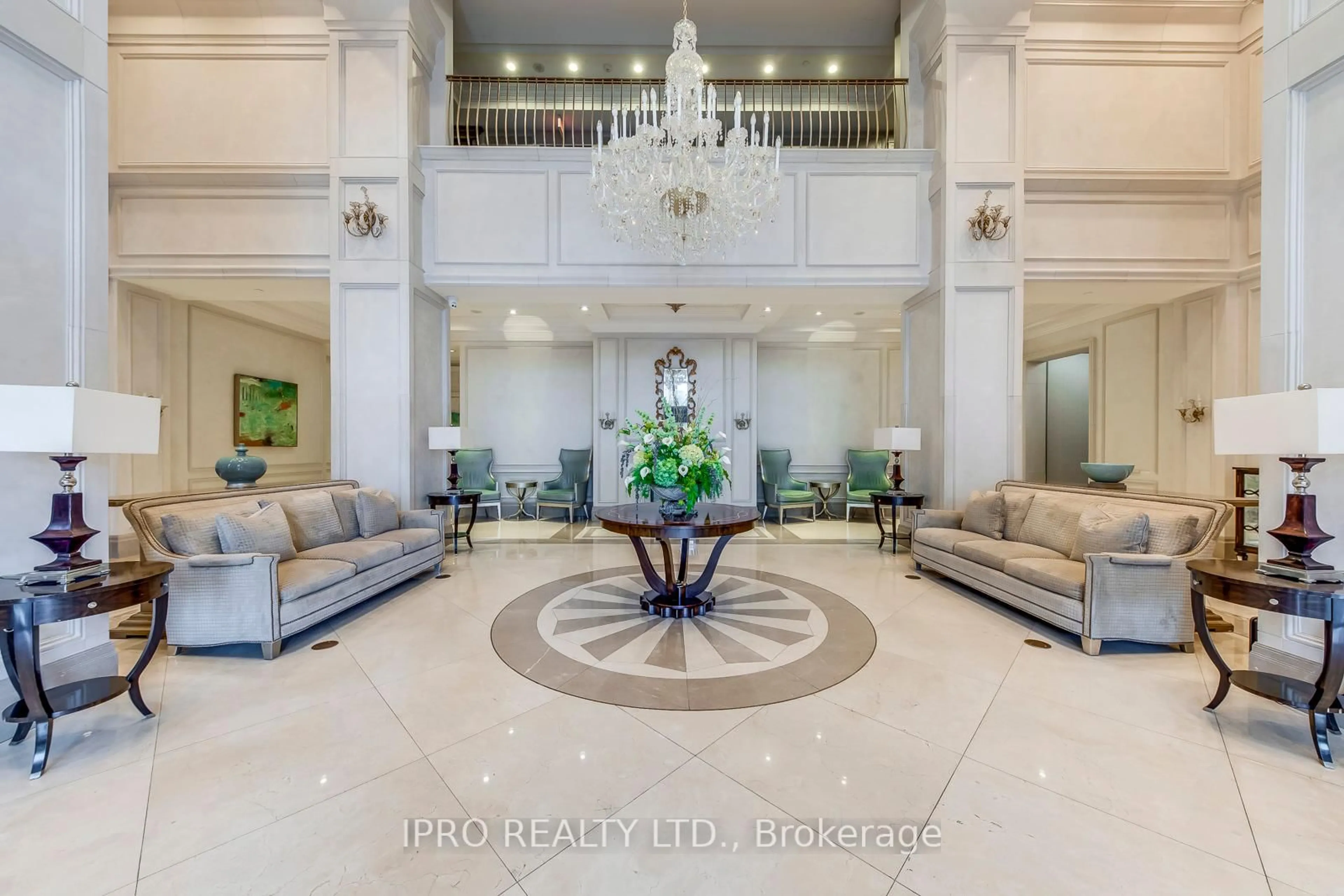 Lobby for 9255 Jane St #804, Vaughan Ontario L6A 0K1