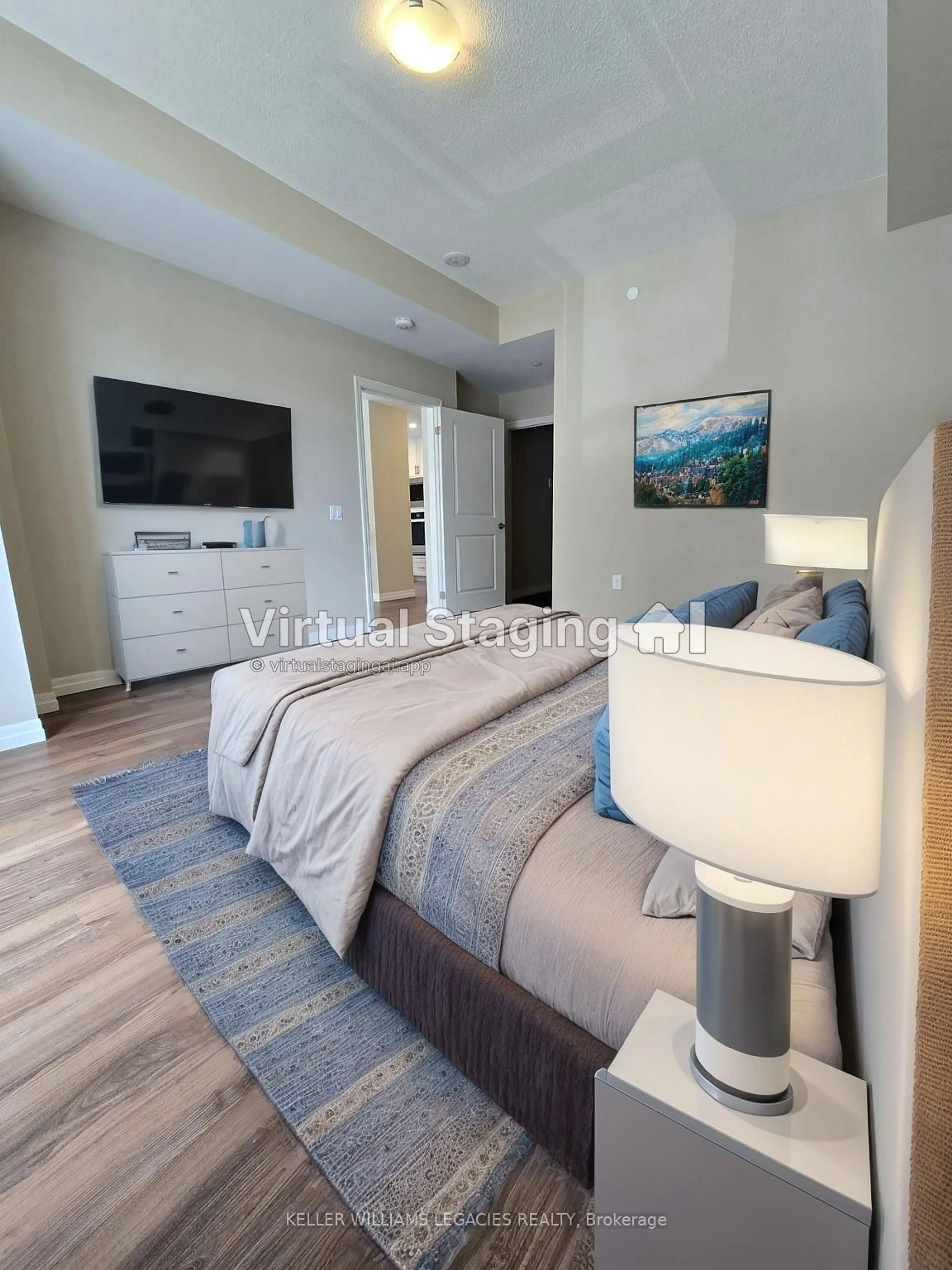 A pic of a room for 460 William Graham Dr #113, Aurora Ontario L4G 1X9