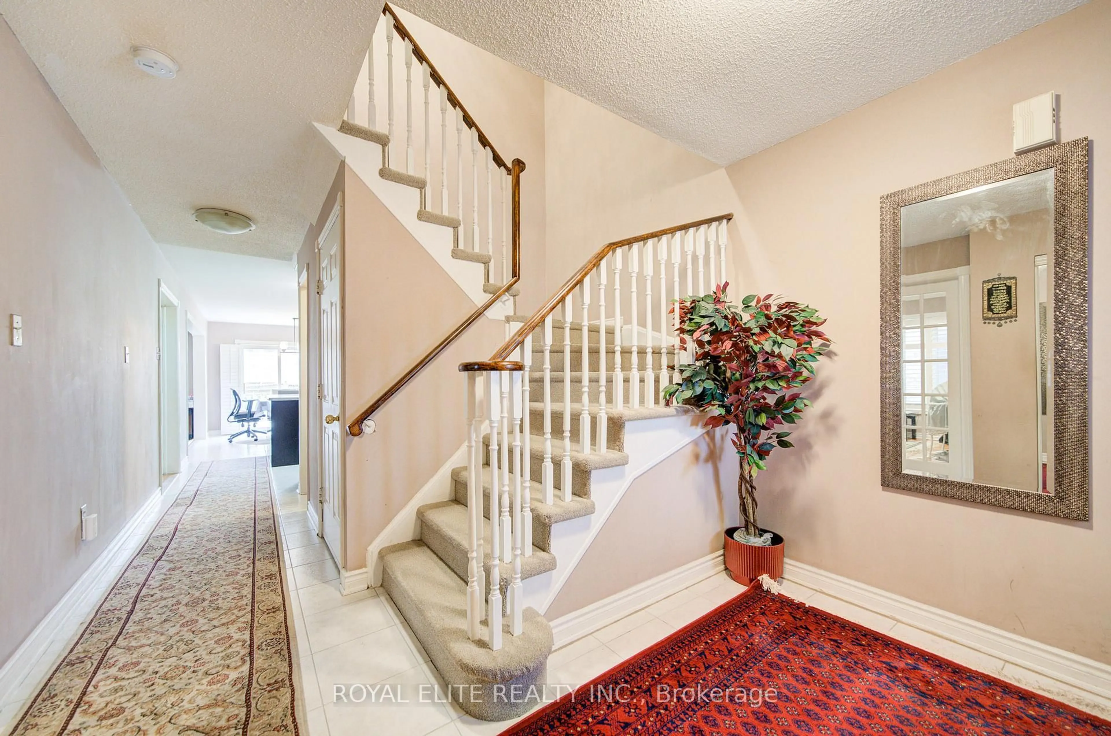 Unknown for 72 Stella Dr, Markham Ontario L3S 4G8