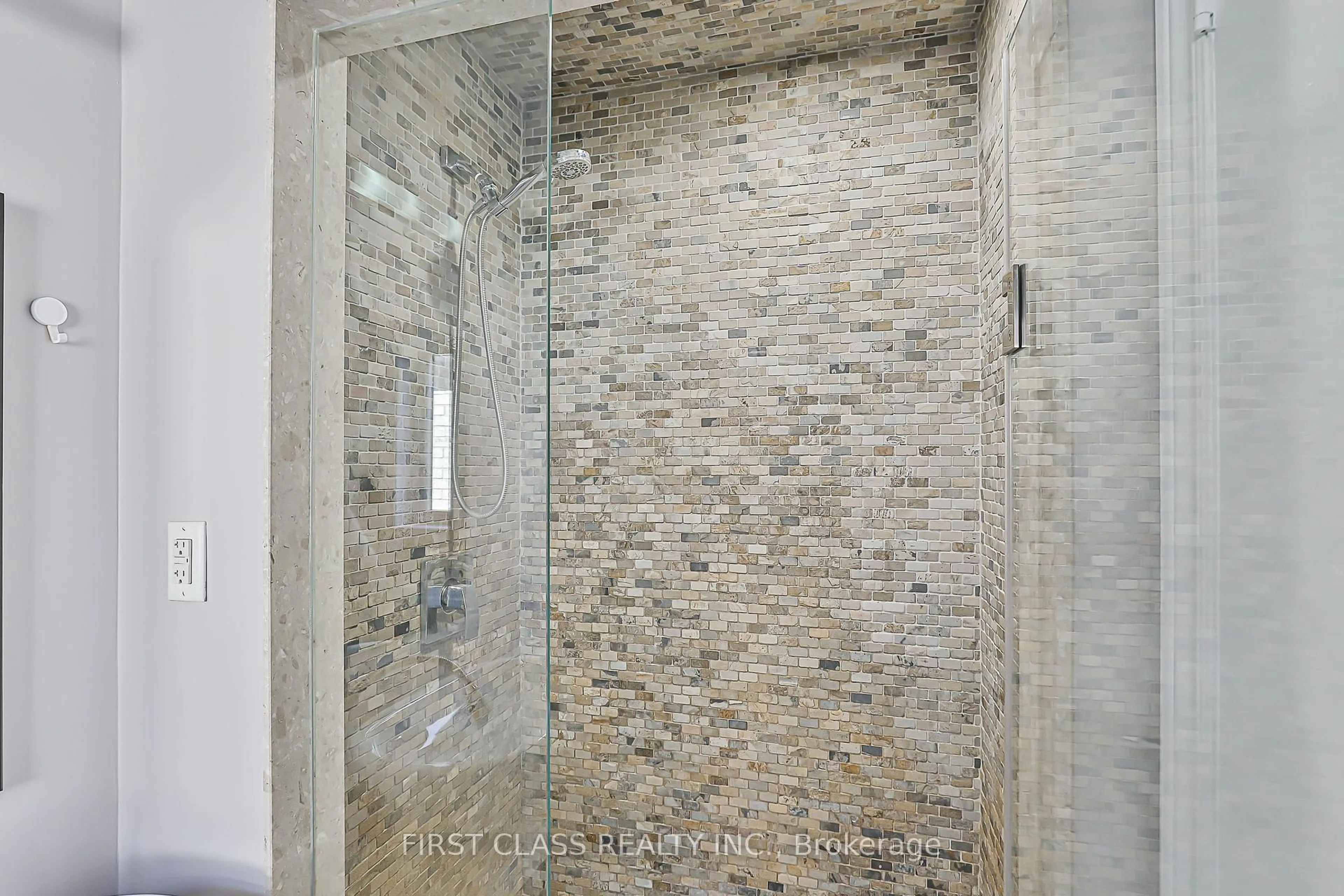 Contemporary bathroom, ceramic/tile floor for 45 Summerlea St, Markham Ontario L3S 4H7