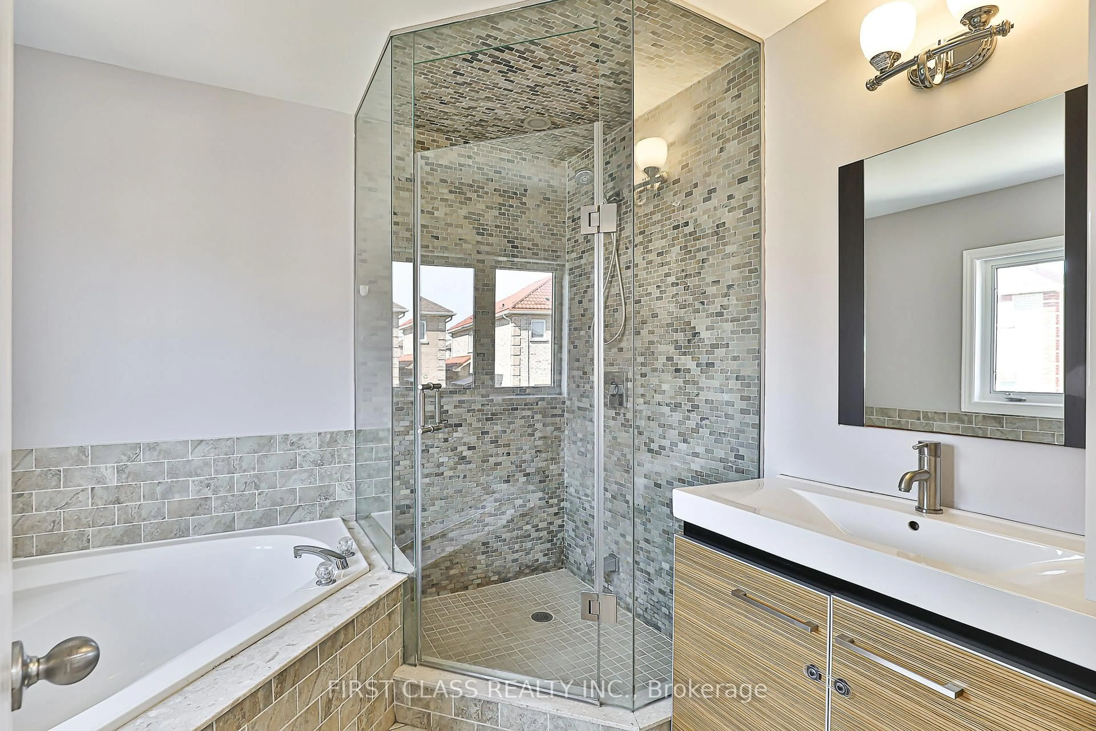 Contemporary bathroom, ceramic/tile floor for 45 Summerlea St, Markham Ontario L3S 4H7