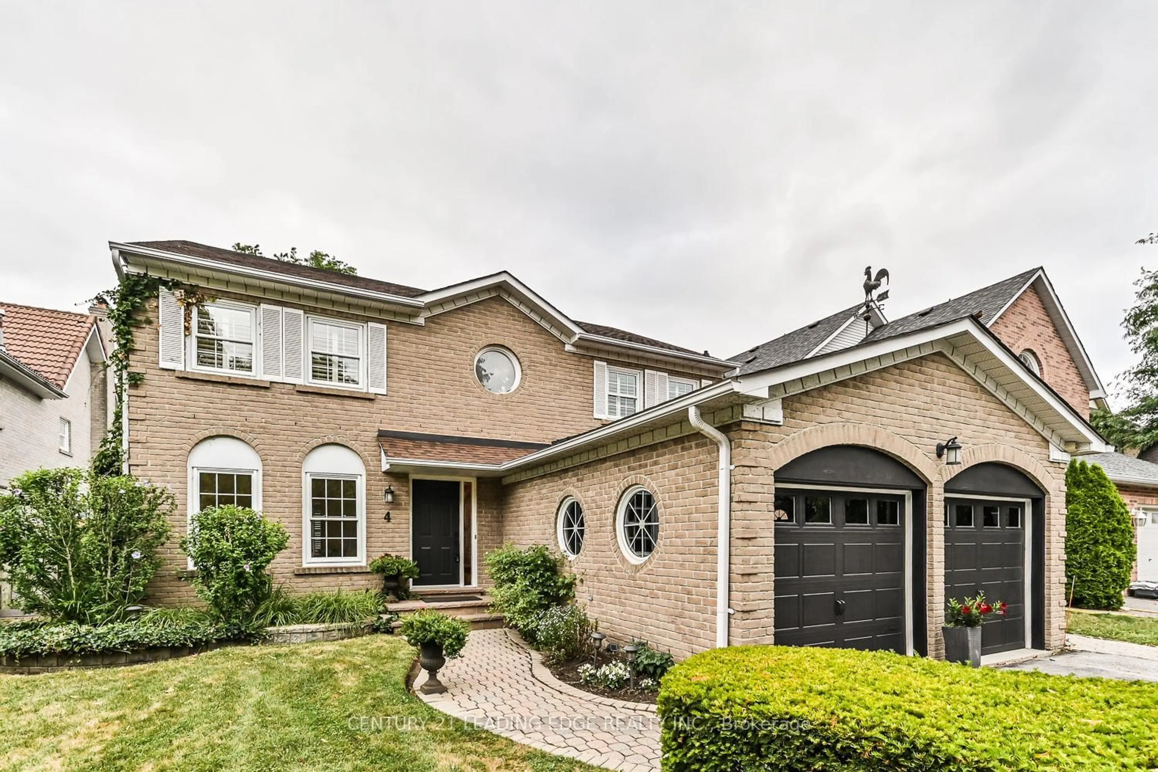 Home with brick exterior material, street for 4 Marshfield Hllw, Markham Ontario L3R 6J3