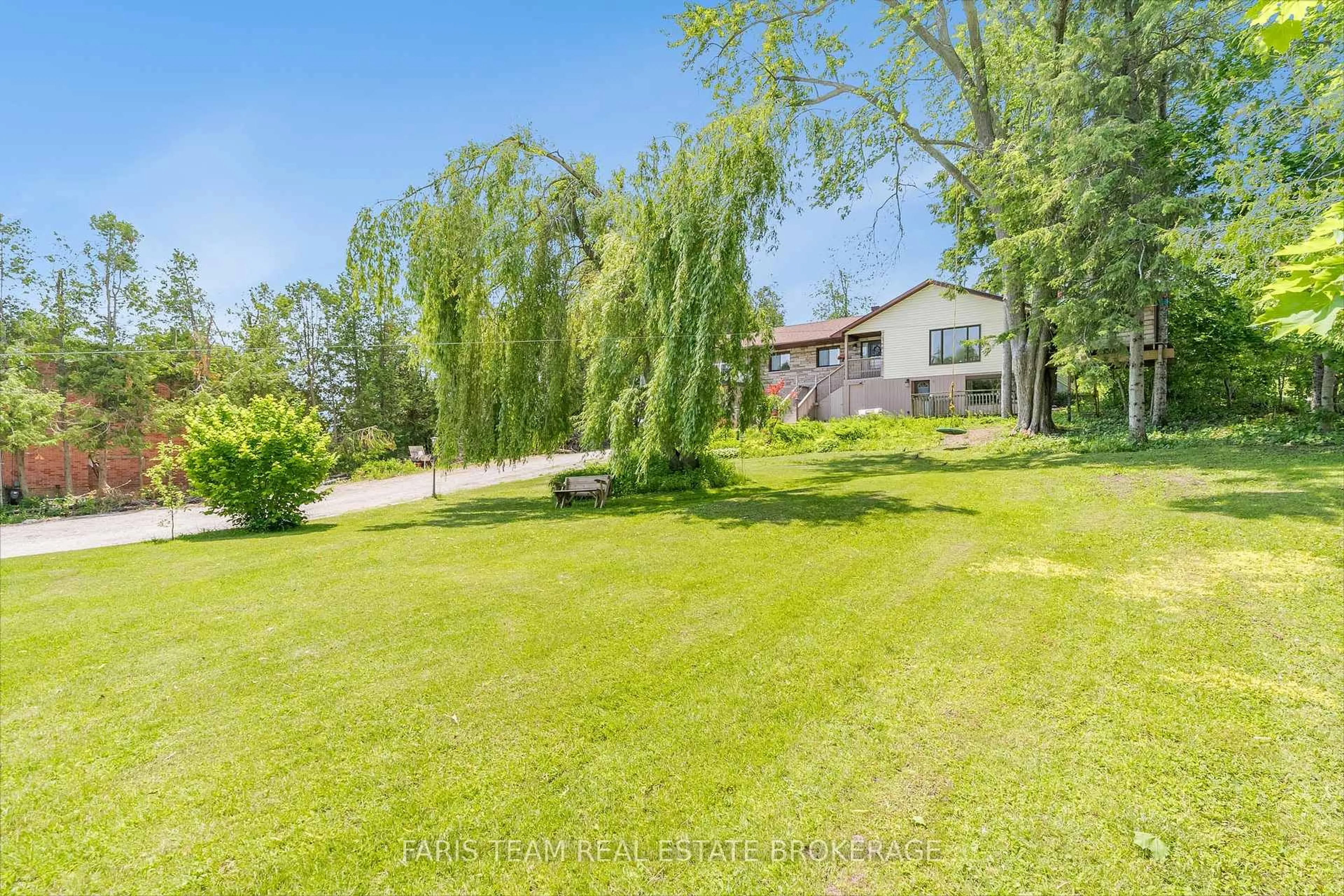 A pic from outside/outdoor area/front of a property/back of a property/a pic from drone, water/lake/river/ocean view for 6234 Yonge St, Innisfil Ontario L0L 1K0