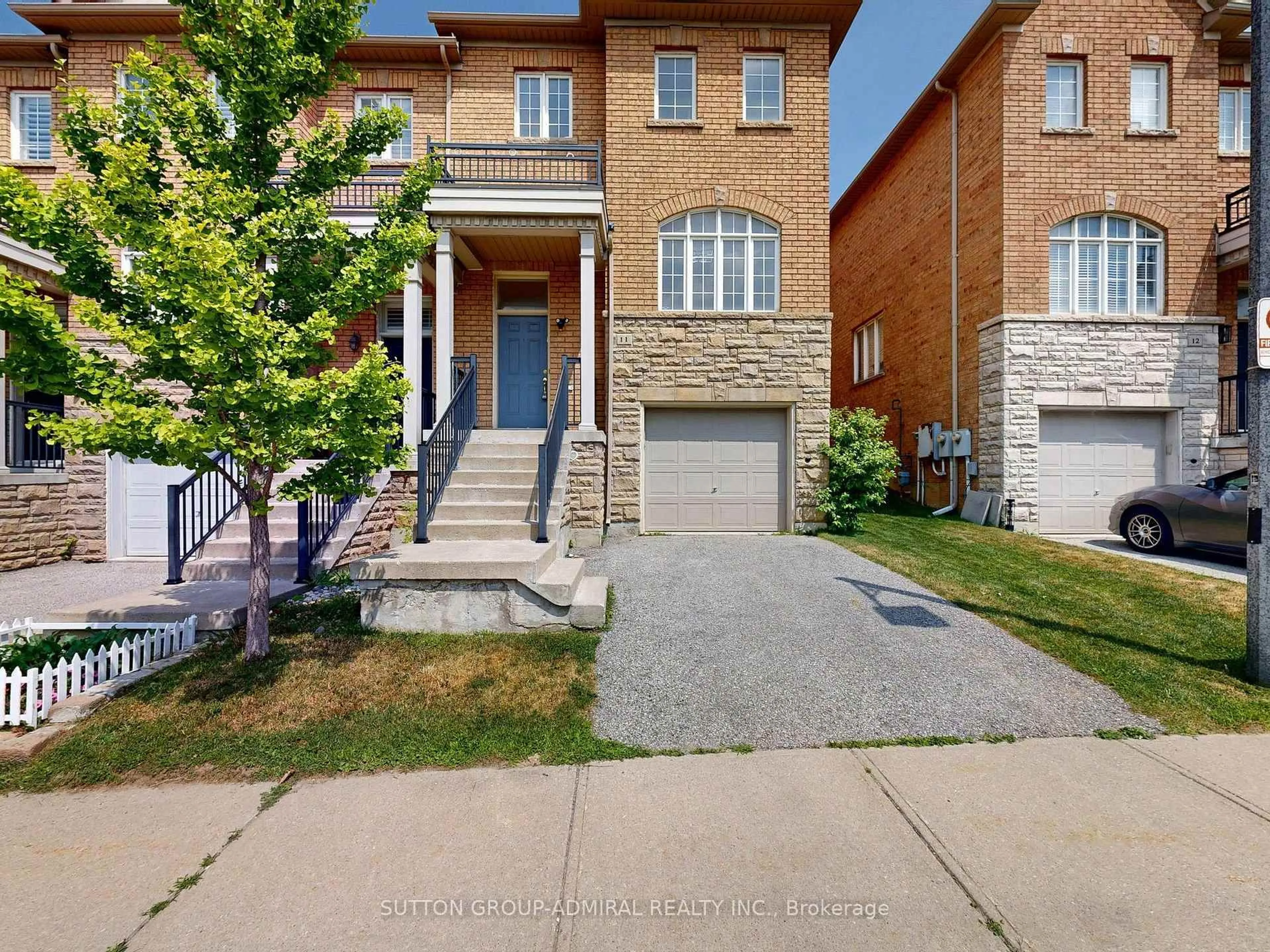 Home with brick exterior material, street for 700 Summeridge Dr #11, Vaughan Ontario L4J 0C5
