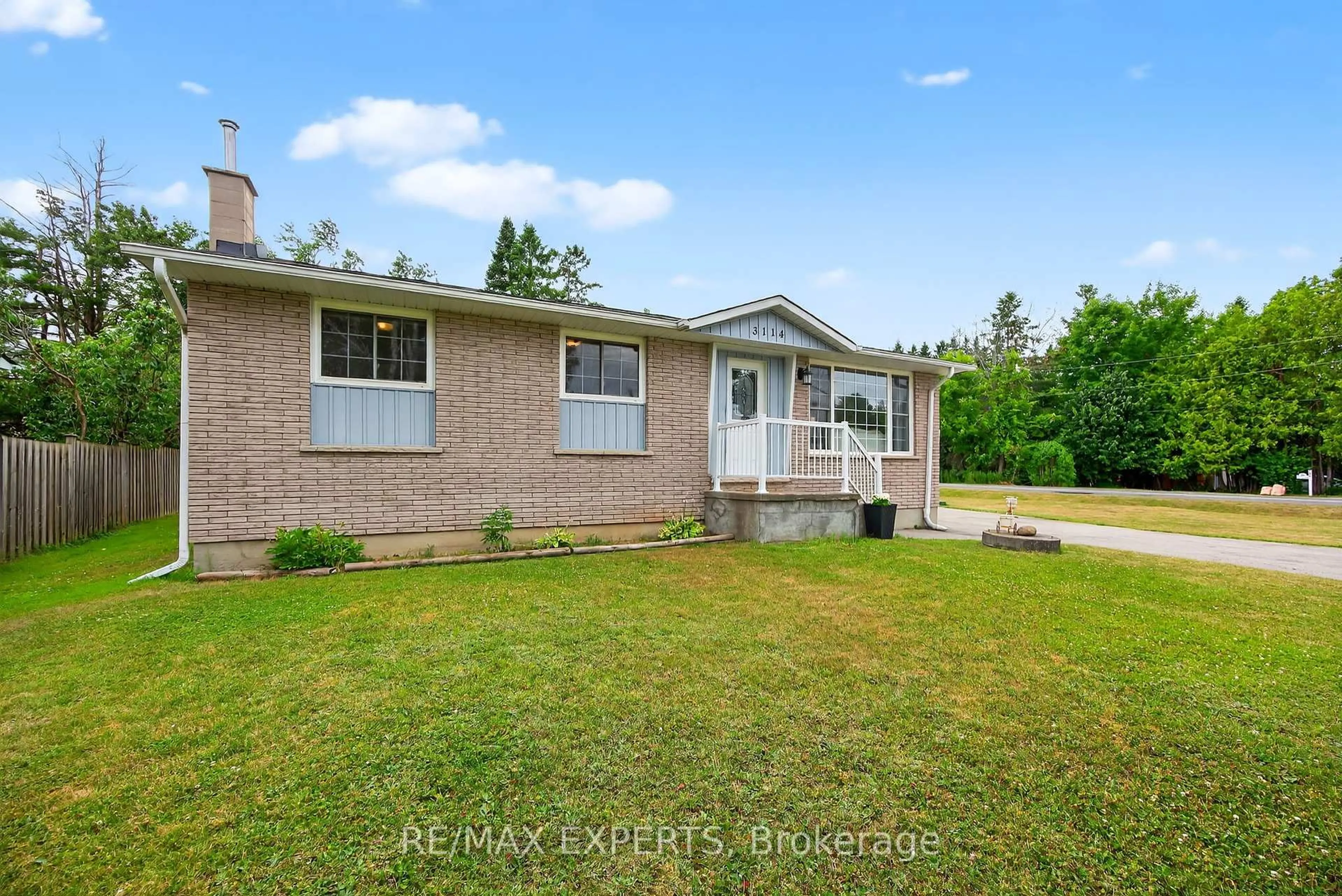 Unknown for 3114 Poplar Rd, Innisfil Ontario L9S 2J9