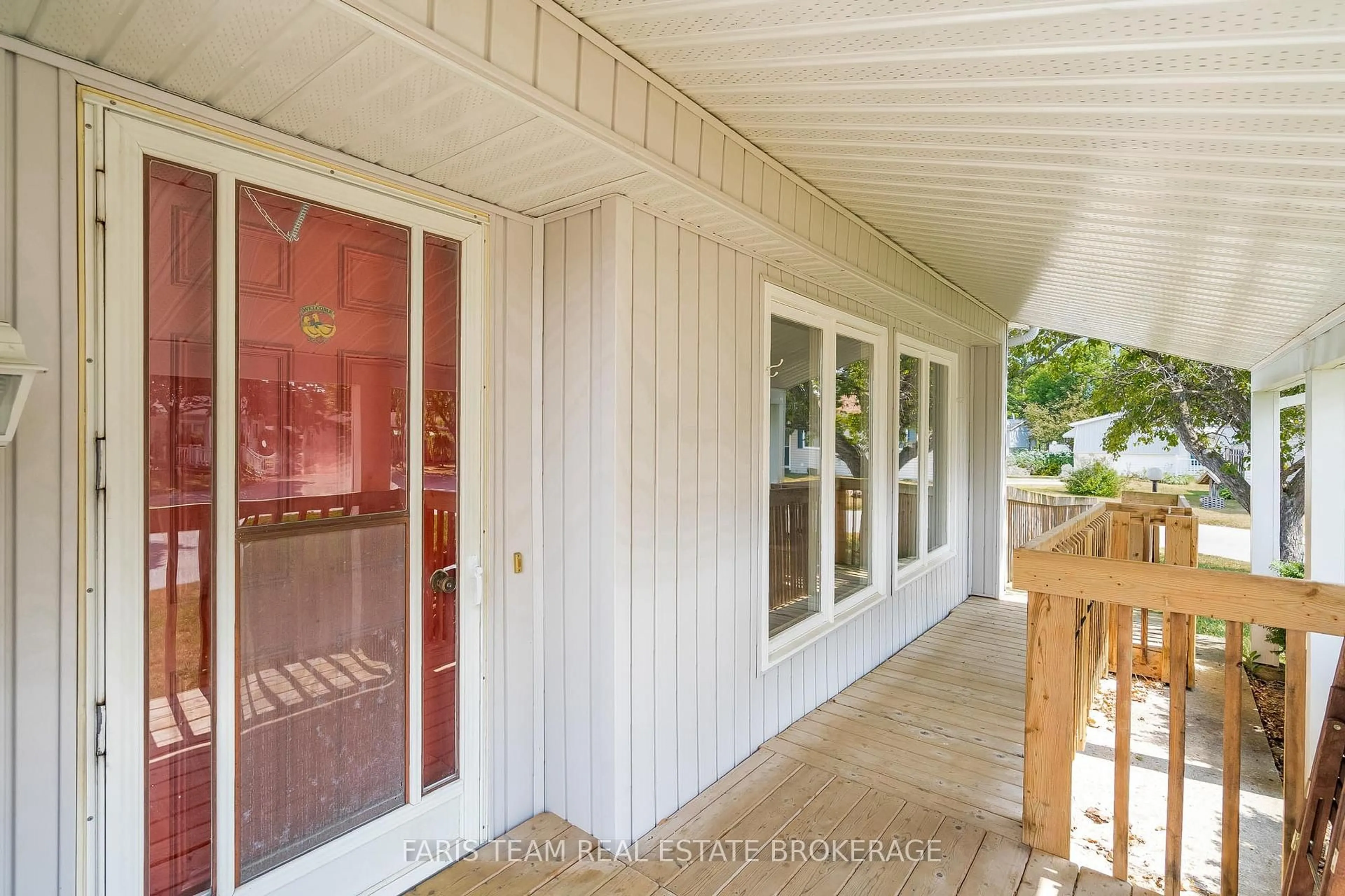 Unknown for 66 Main St, Innisfil Ontario L9S 1N2