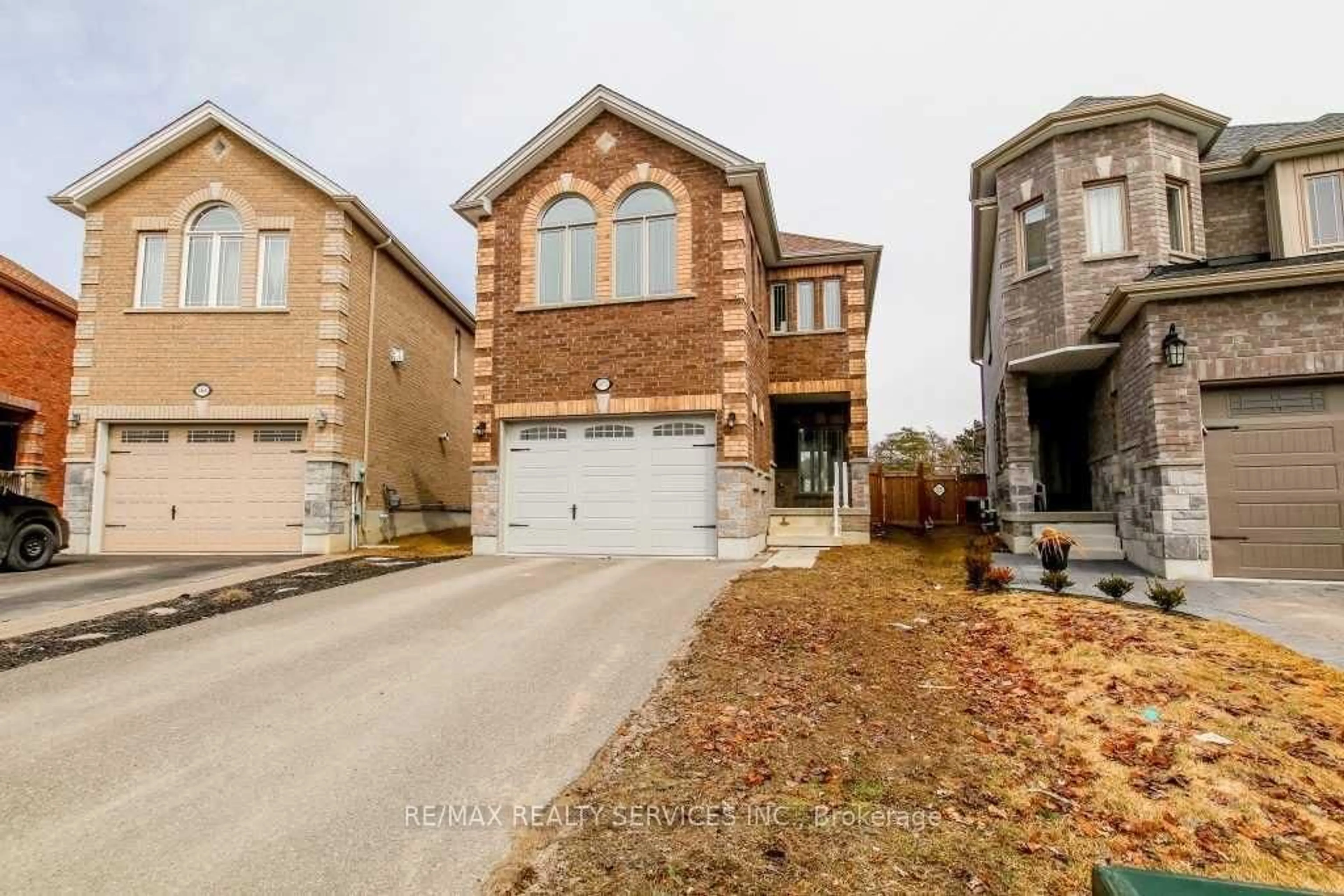 Home with brick exterior material, street for 1870 Lamstone St, Innisfil Ontario L9S 4Z8
