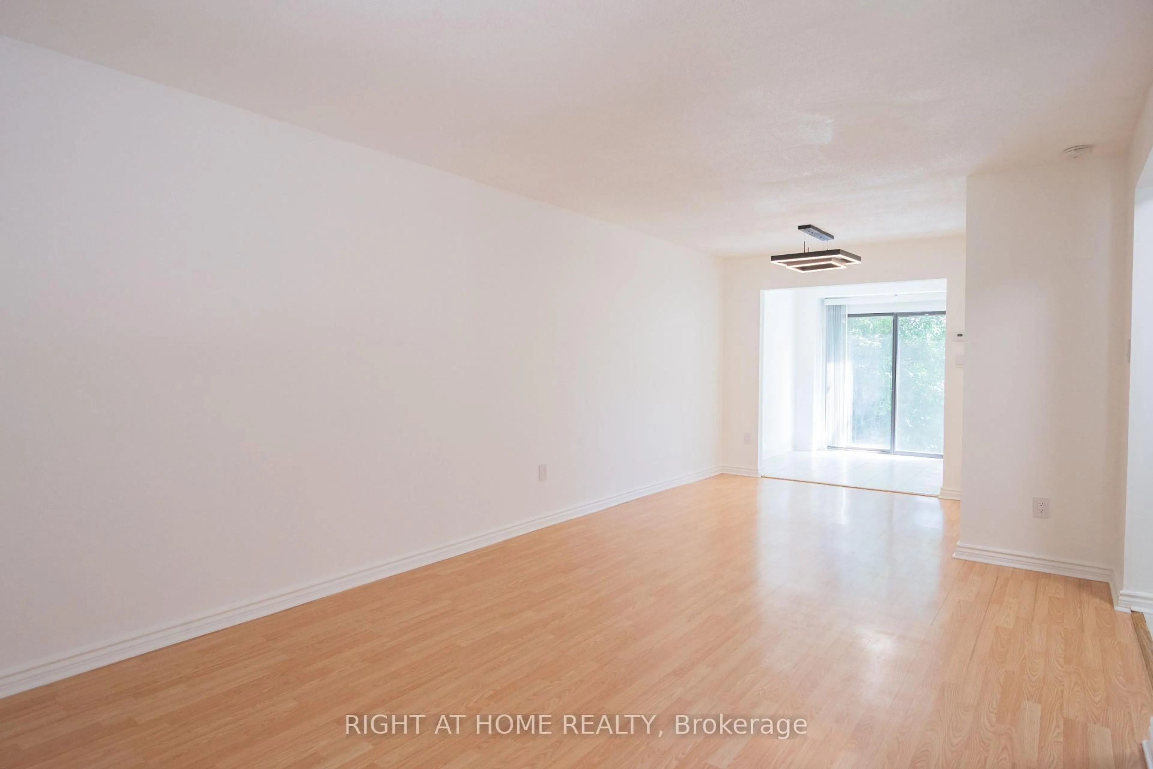 A pic of a room for 278 Risebrough Crct, Markham Ontario L3R 3J4