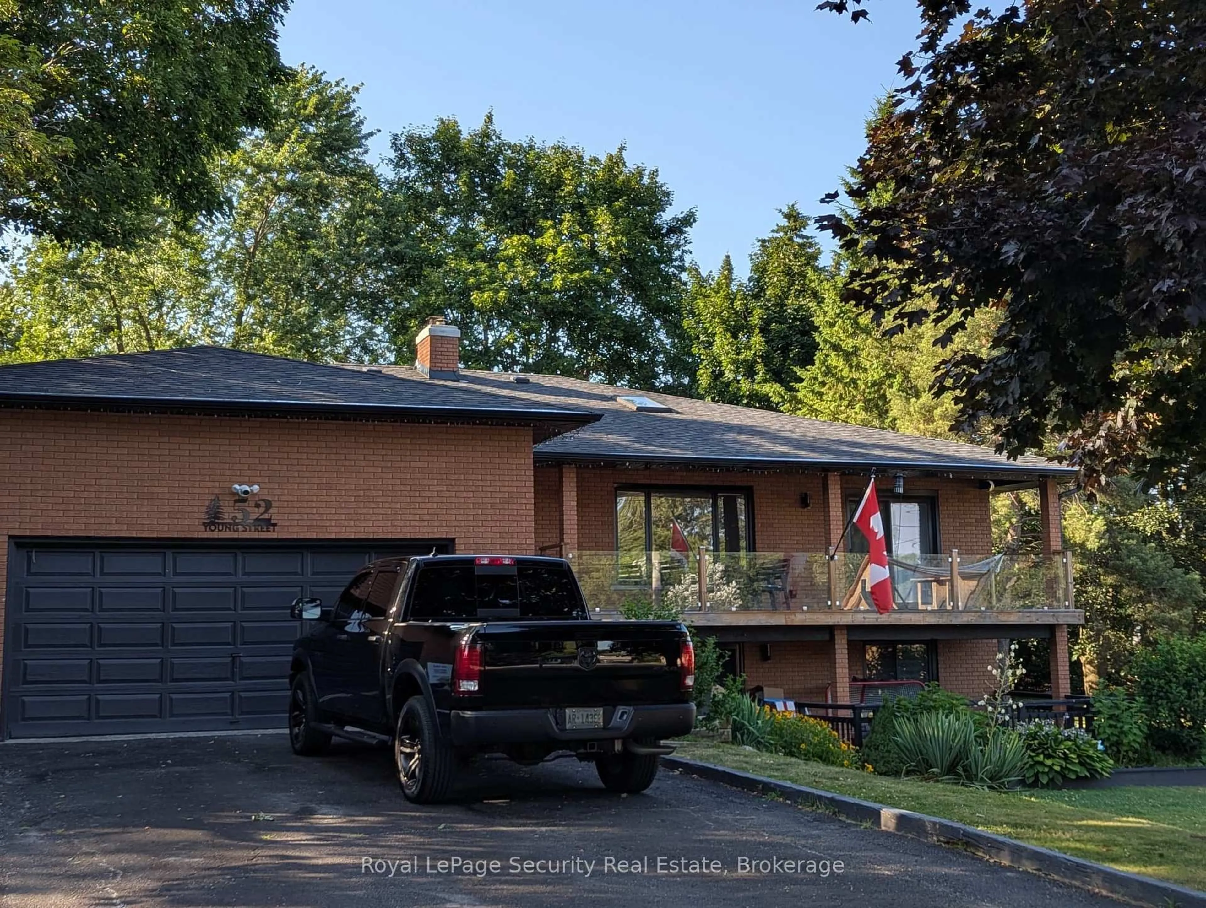 Home with brick exterior material, street for 52 Young St, Uxbridge Ontario L9P 1B7