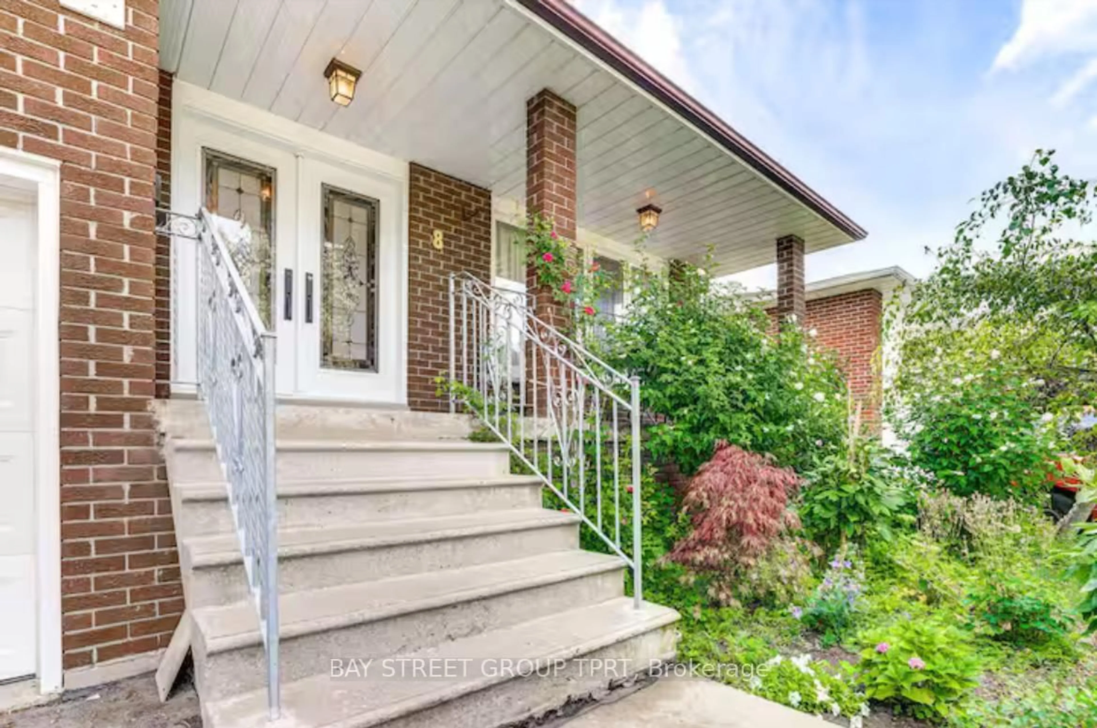 Home with brick exterior material, street for 8 Kersey Cres, Richmond Hill Ontario L4C 3W3