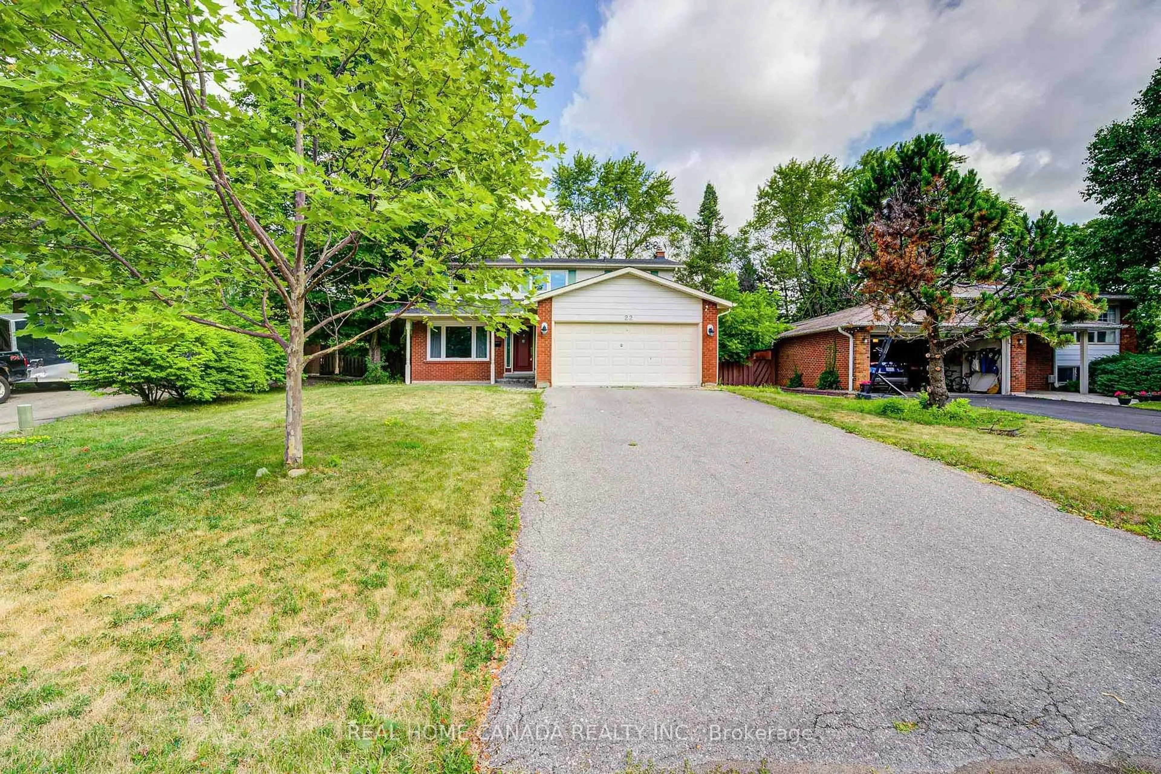 Unknown for 22 Chant Cres, Markham Ontario L3R 1Y8