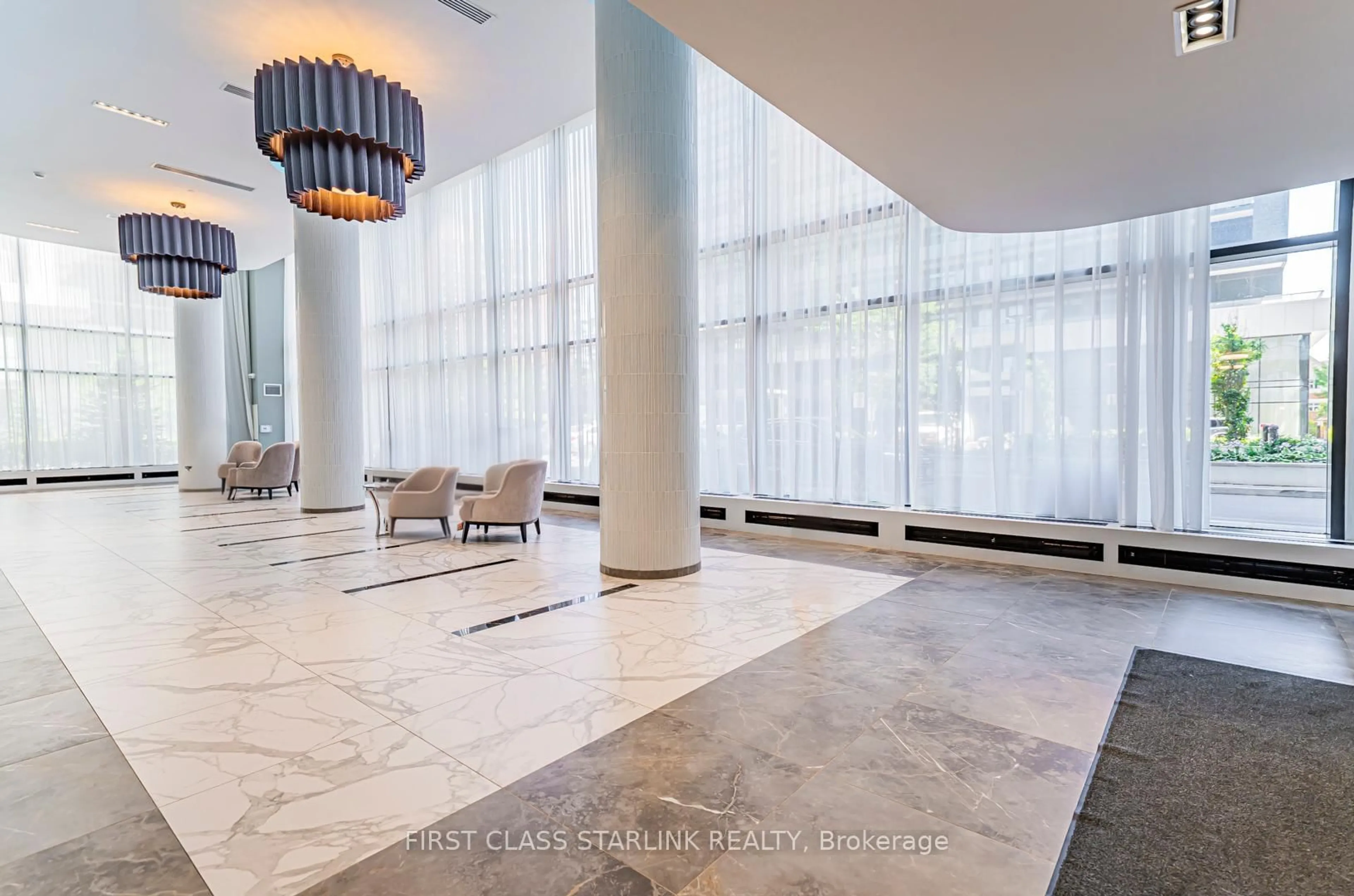 Lobby for 95 Oneida Cres #1603, Richmond Hill Ontario L4B 0H5