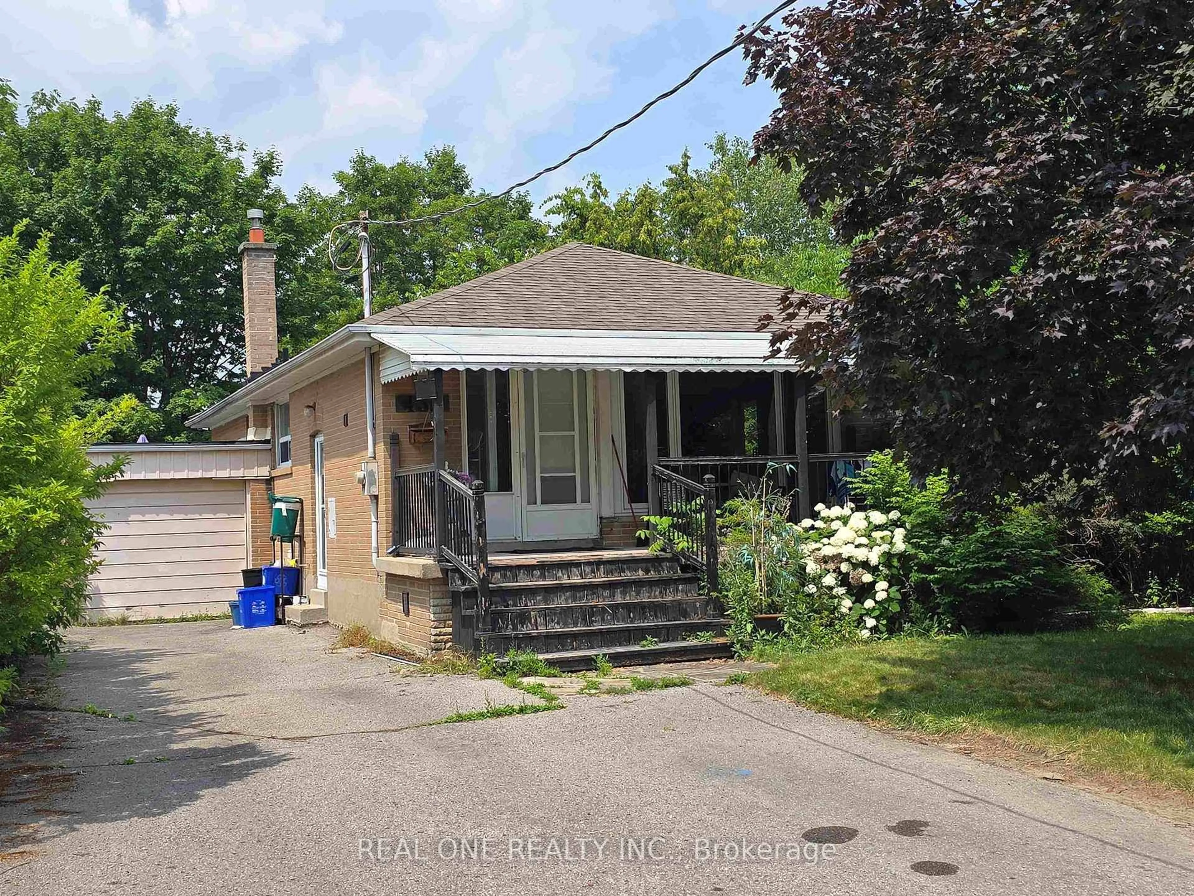 Unknown for 433 Fernleigh Circ, Richmond Hill Ontario L4C 1E7