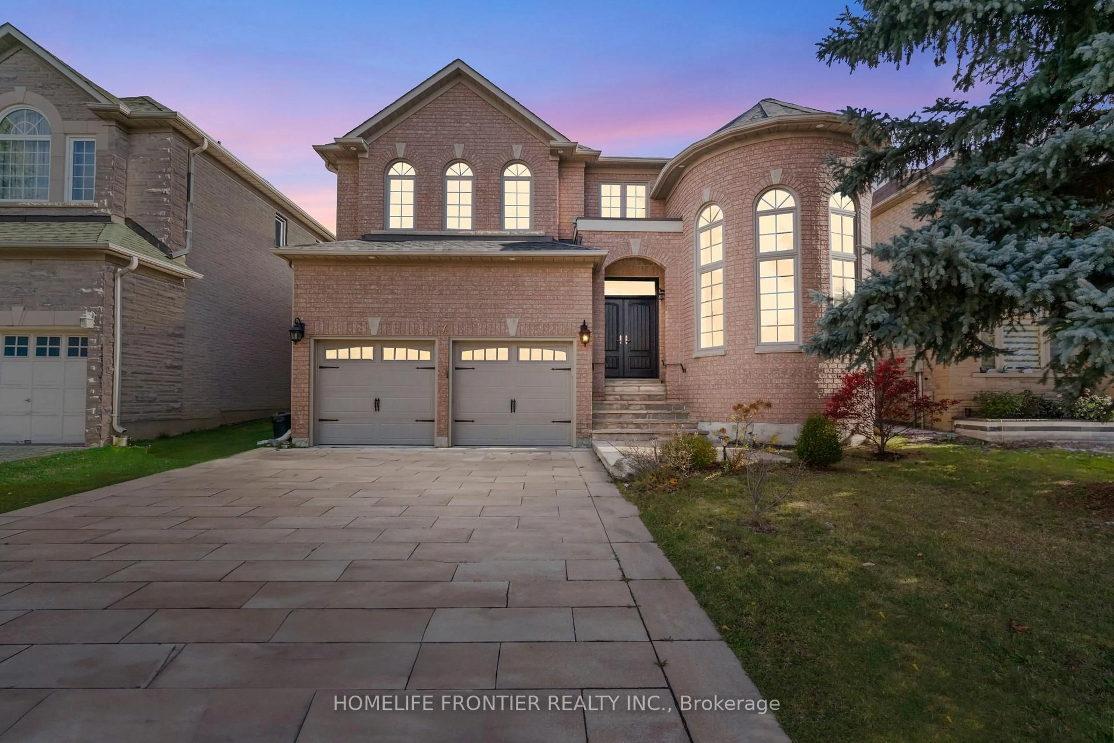 Home with brick exterior material, street for 7 Edenbrook Cres, Richmond Hill Ontario L4B 4B5