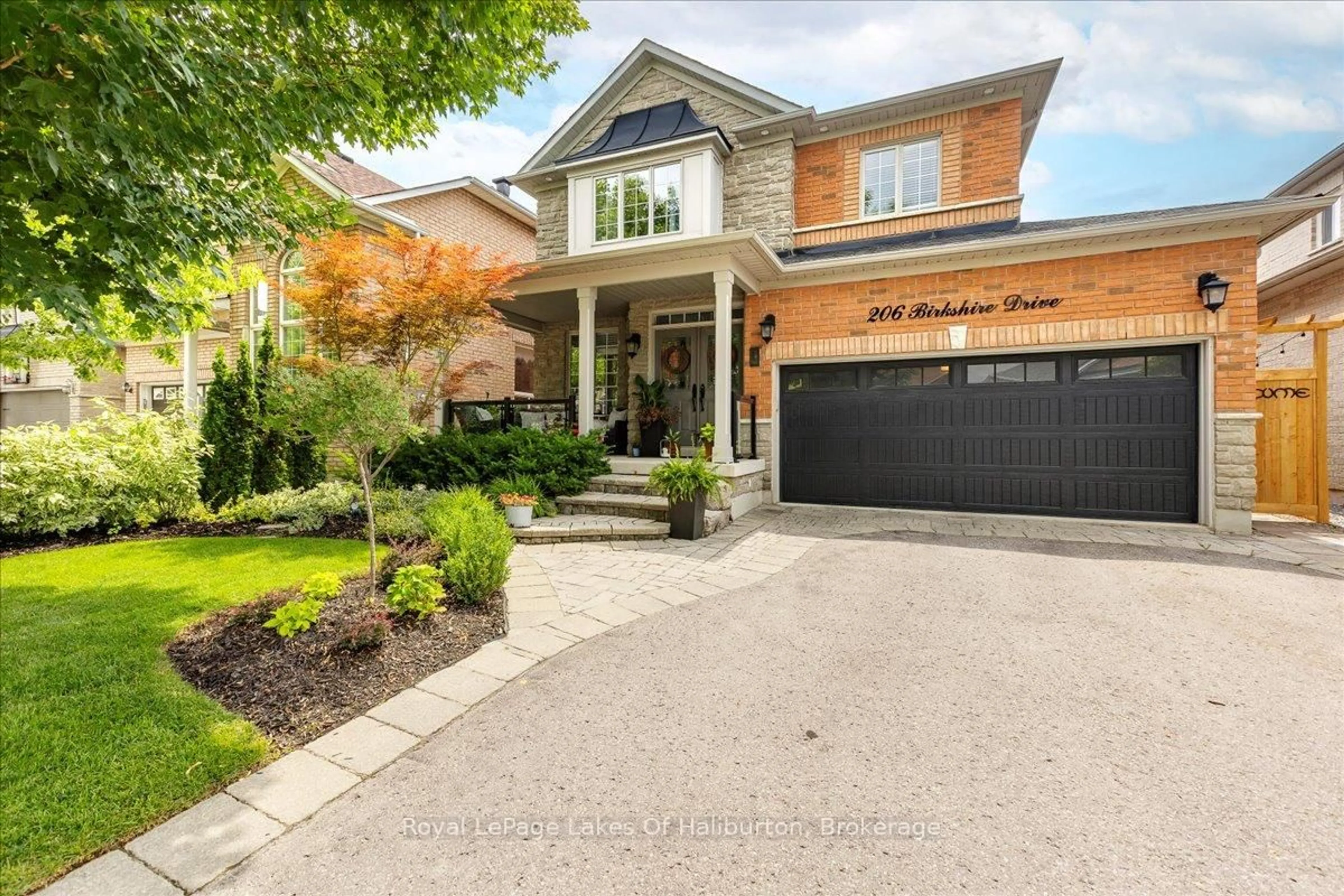 Home with brick exterior material, street for 206 Birkshire Dr, Aurora Ontario L4G 7R8