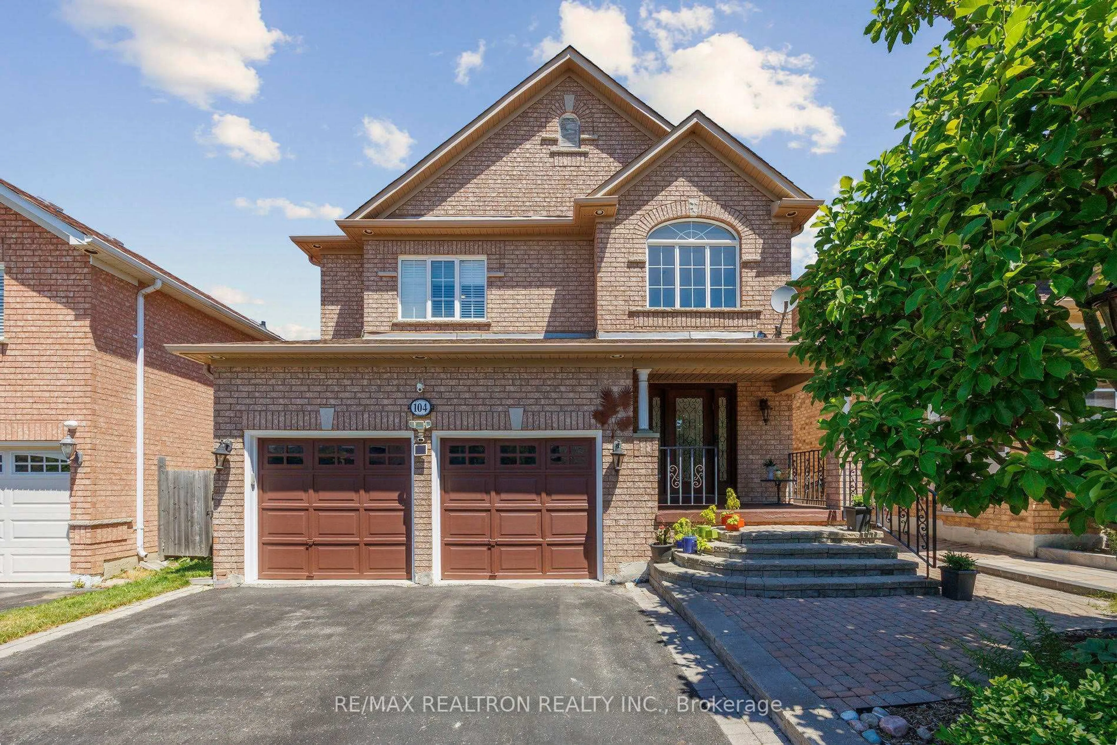 Home with brick exterior material, street for 104 Preston Hill Cres, Vaughan Ontario L4K 5L5