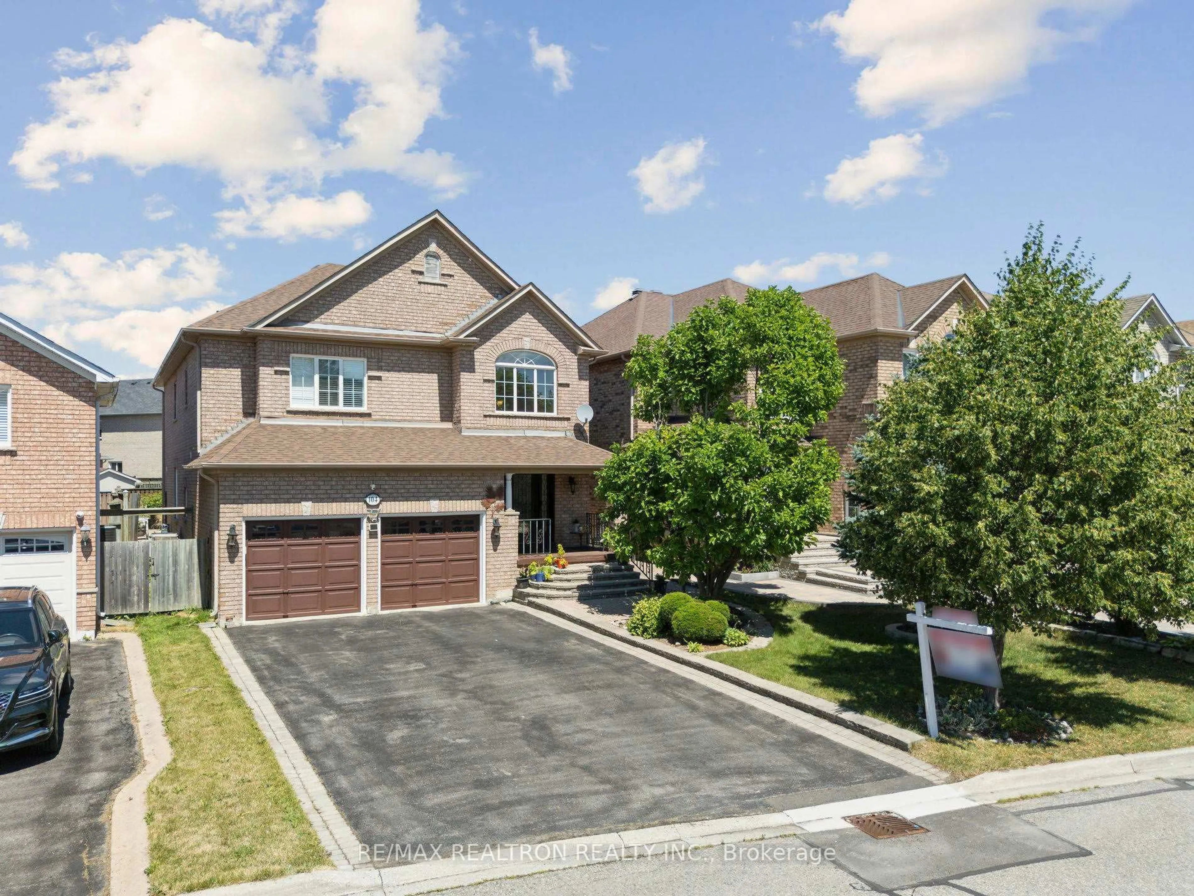 Home with brick exterior material, street for 104 Preston Hill Cres, Vaughan Ontario L4K 5L5