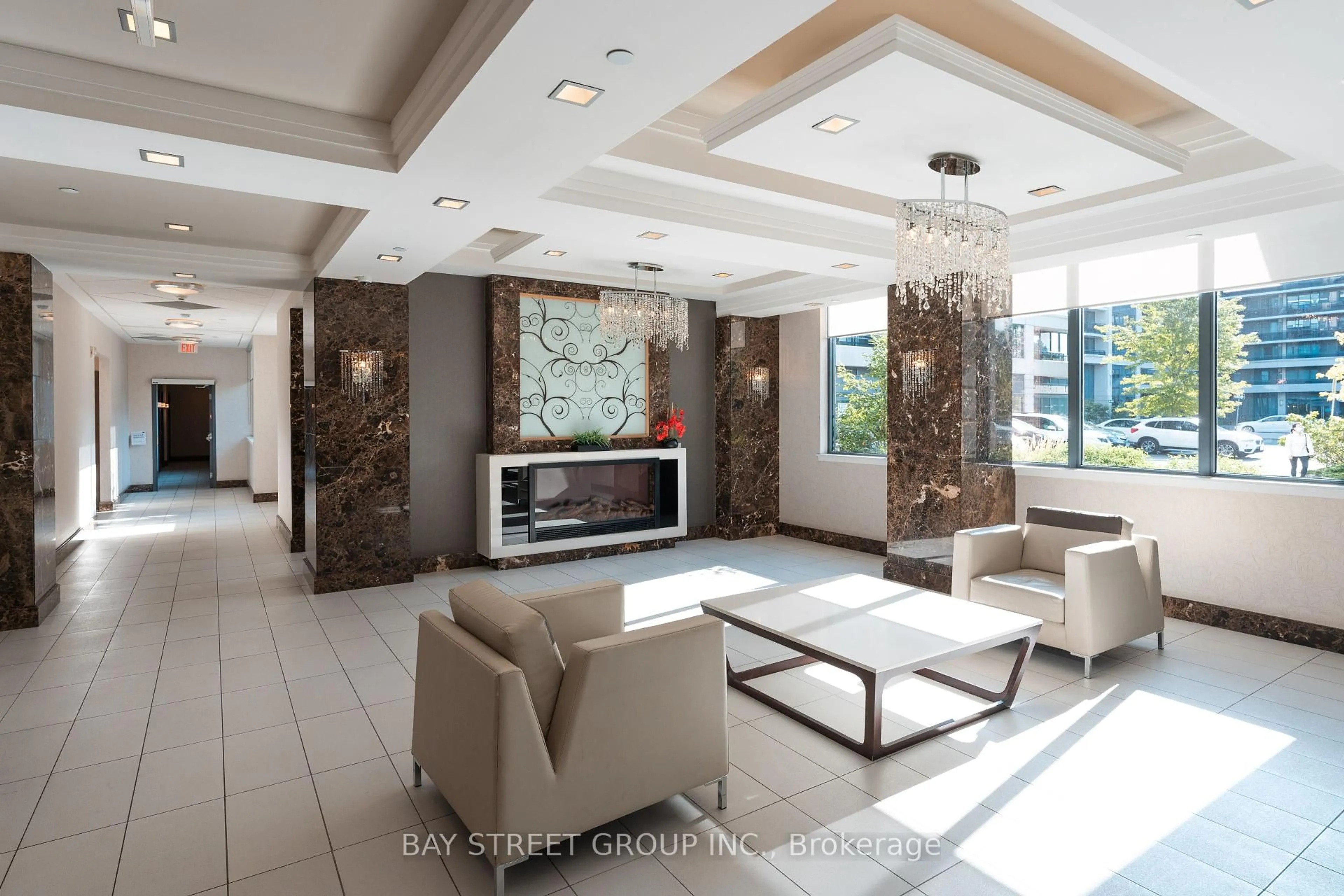 Lobby for 372 Highway 7 #306, Richmond Hill Ontario L4B 0C6