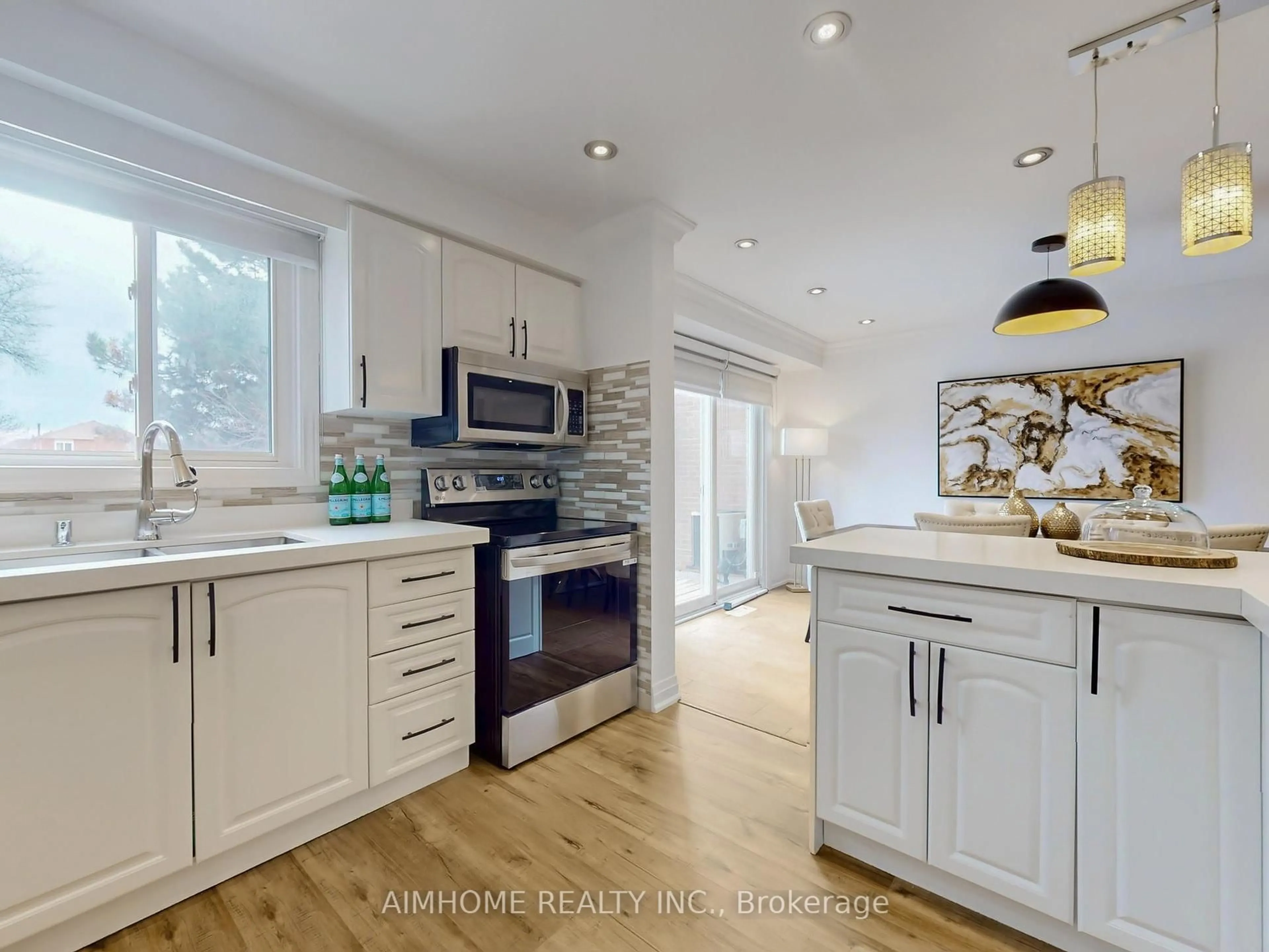 Open concept kitchen, unknown for 65 Westhampton Dr, Vaughan Ontario L4J 7H5