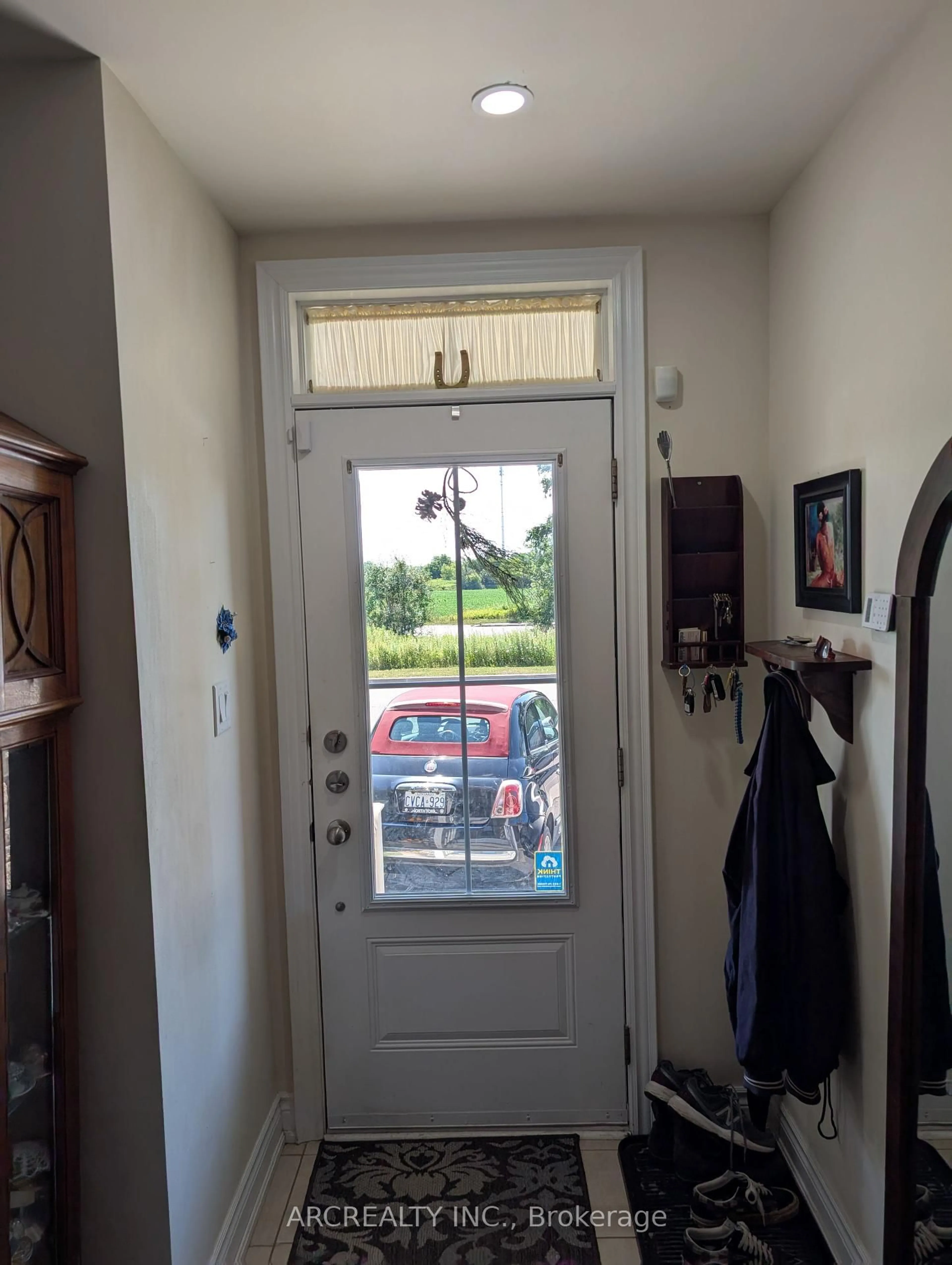 Indoor entryway for 46 Betony Dr, Richmond Hill Ontario L4E 0V6