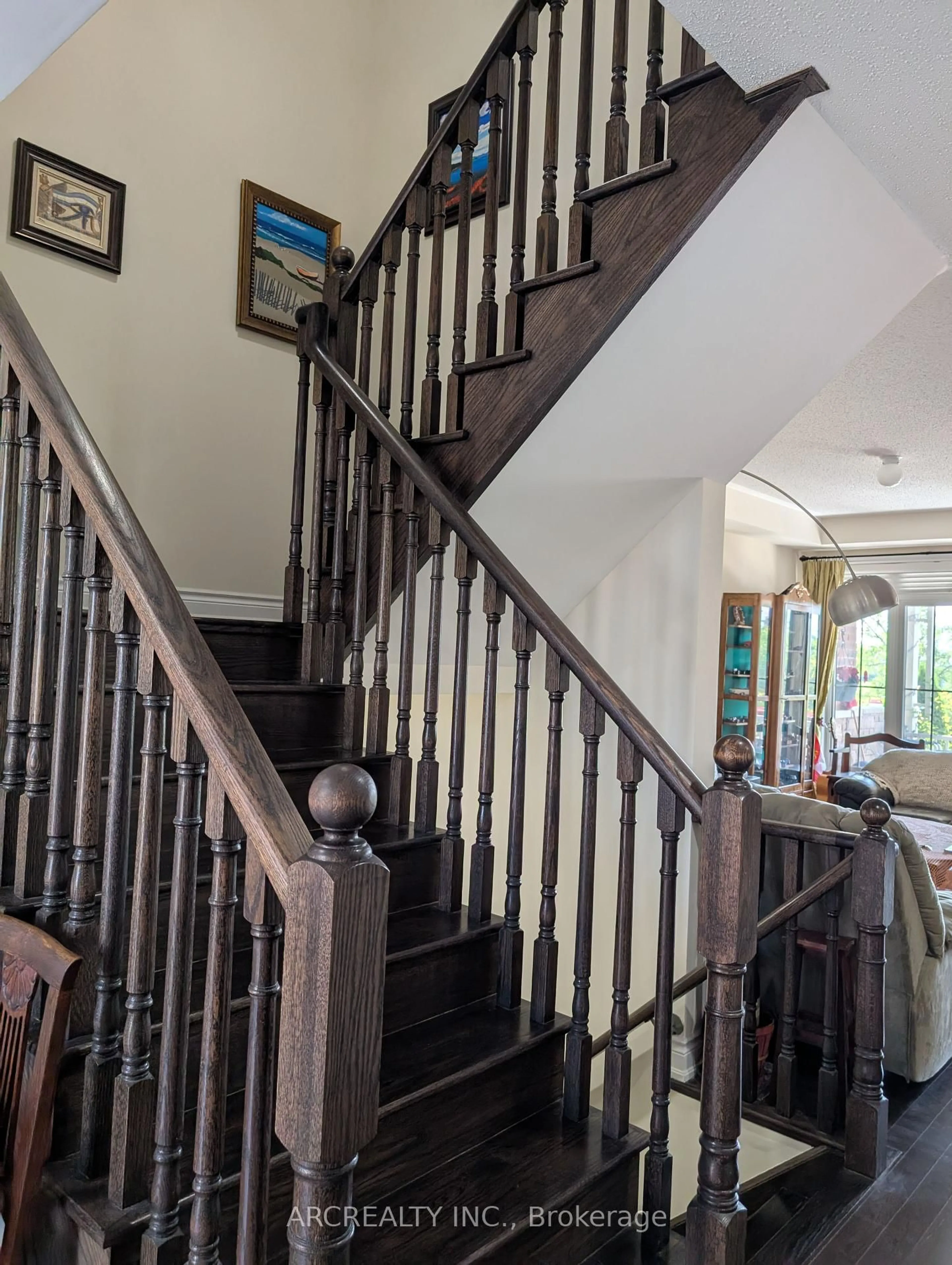 Stairs for 46 Betony Dr, Richmond Hill Ontario L4E 0V6