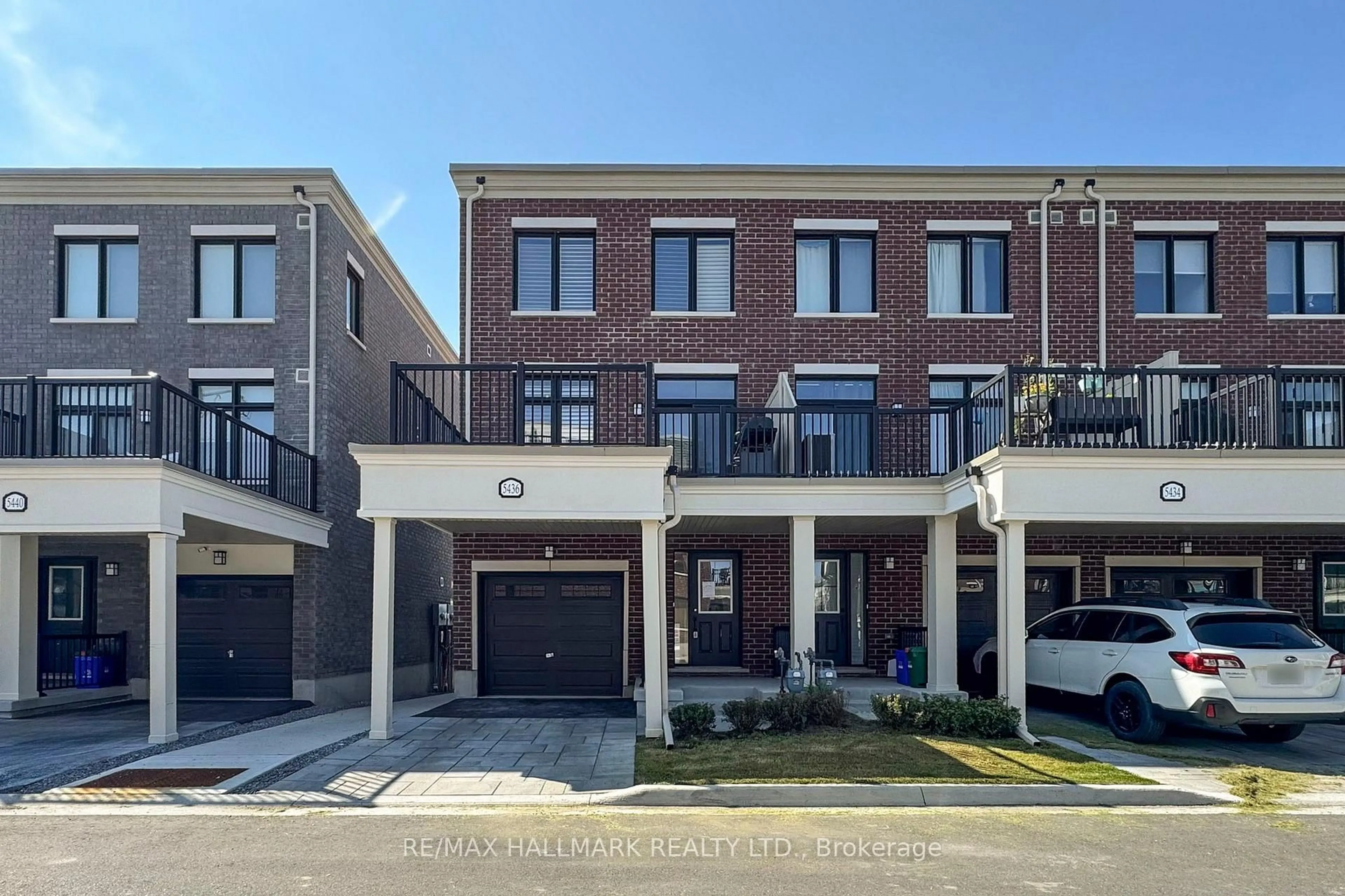 Home with brick exterior material, street for 5436 Main St, Whitchurch-Stouffville Ontario L4A 4W8