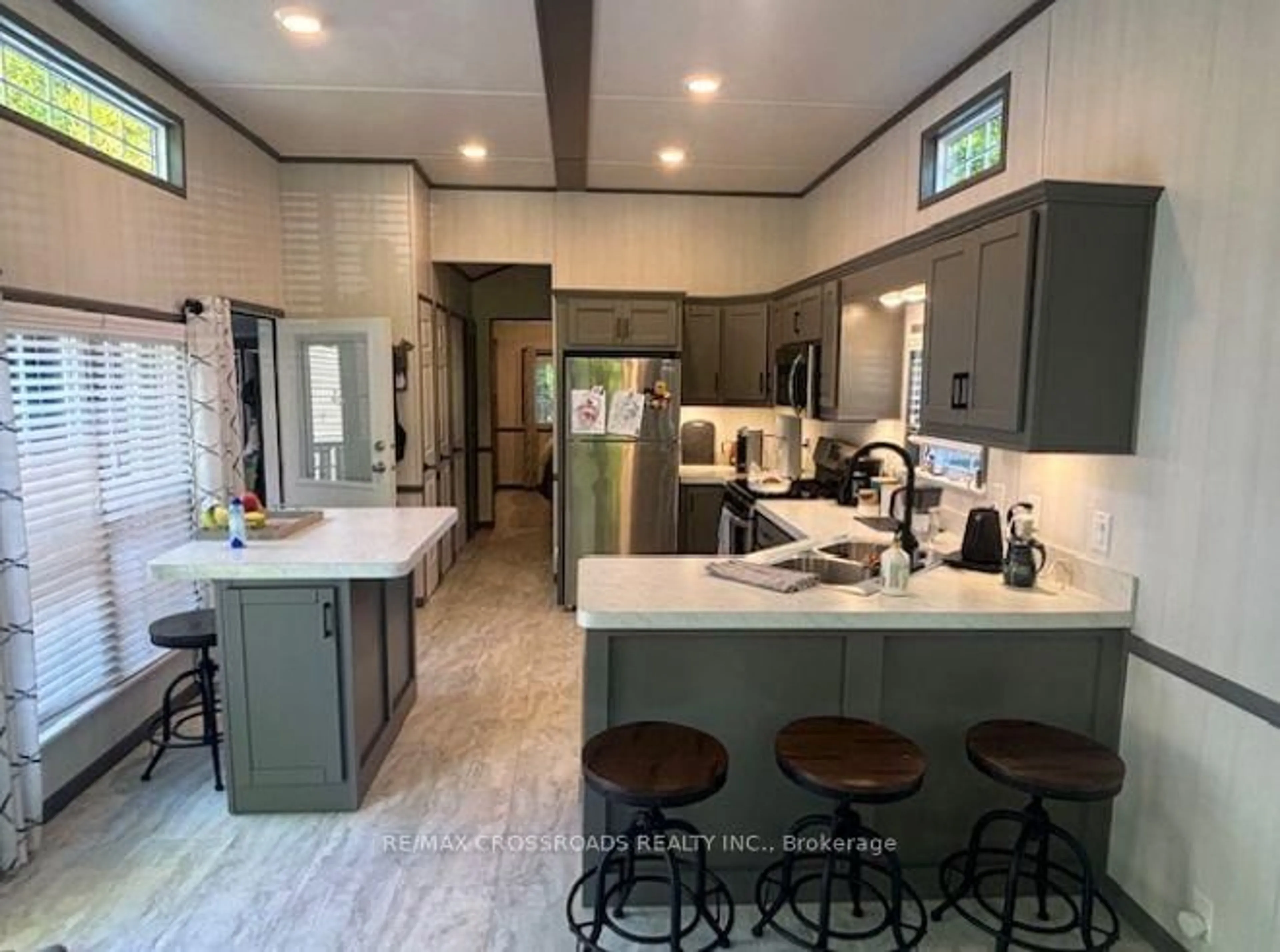 Open concept kitchen, ceramic/tile floor for 15014 Ninth Line,Spruce 40, Whitchurch-Stouffville Ontario L0G 1E0