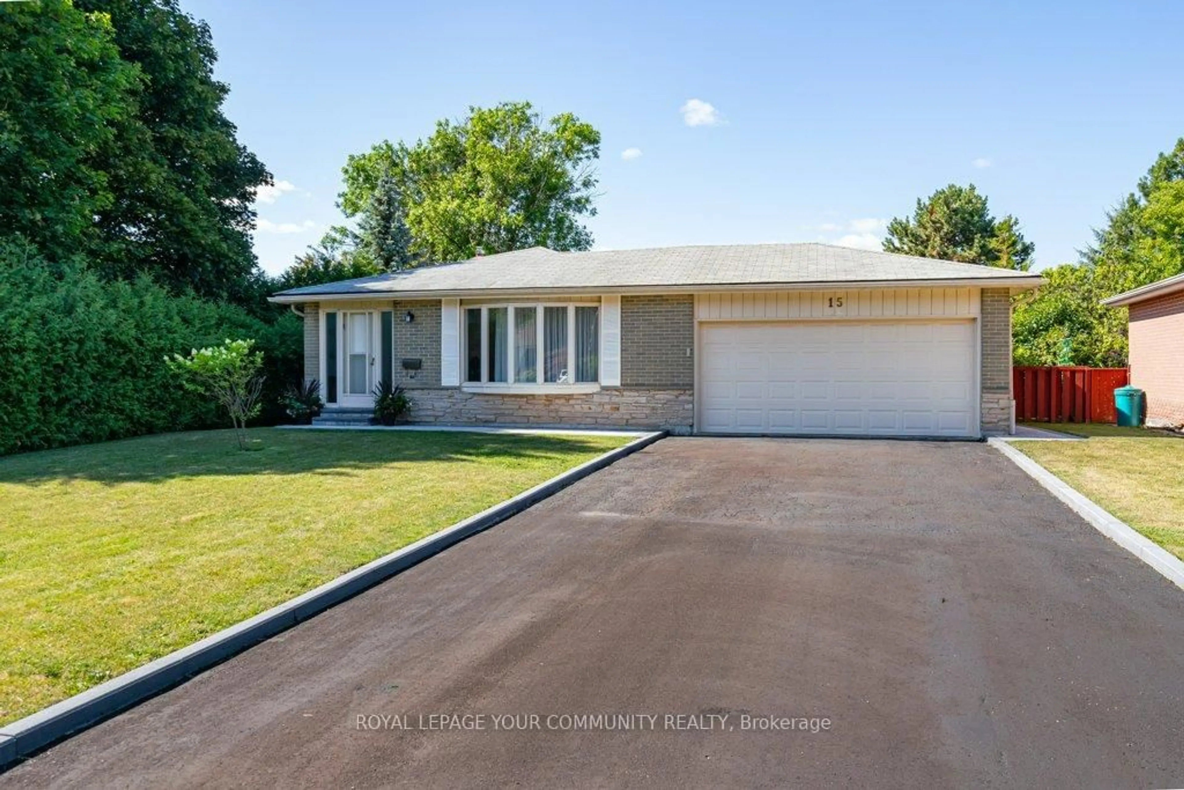 Unknown for 15 Stornoway Cres, Markham Ontario L3T 3X8