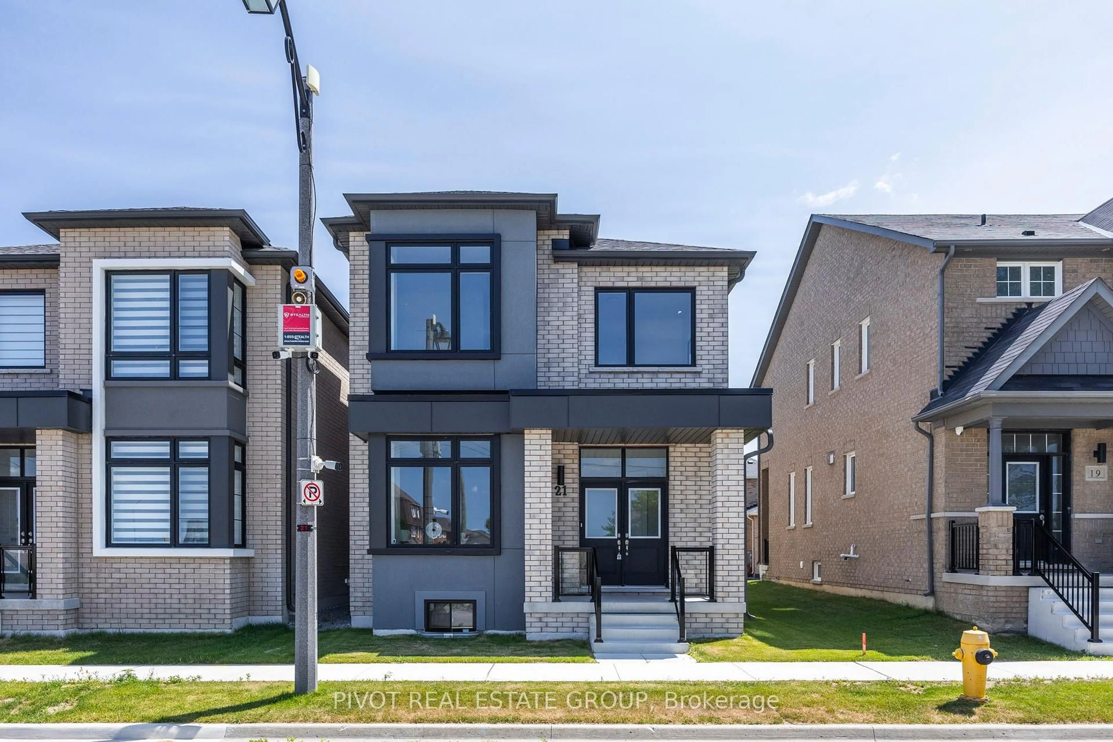 Home with brick exterior material, street for 21 Countryside St, Markham Ontario L6B 0K8