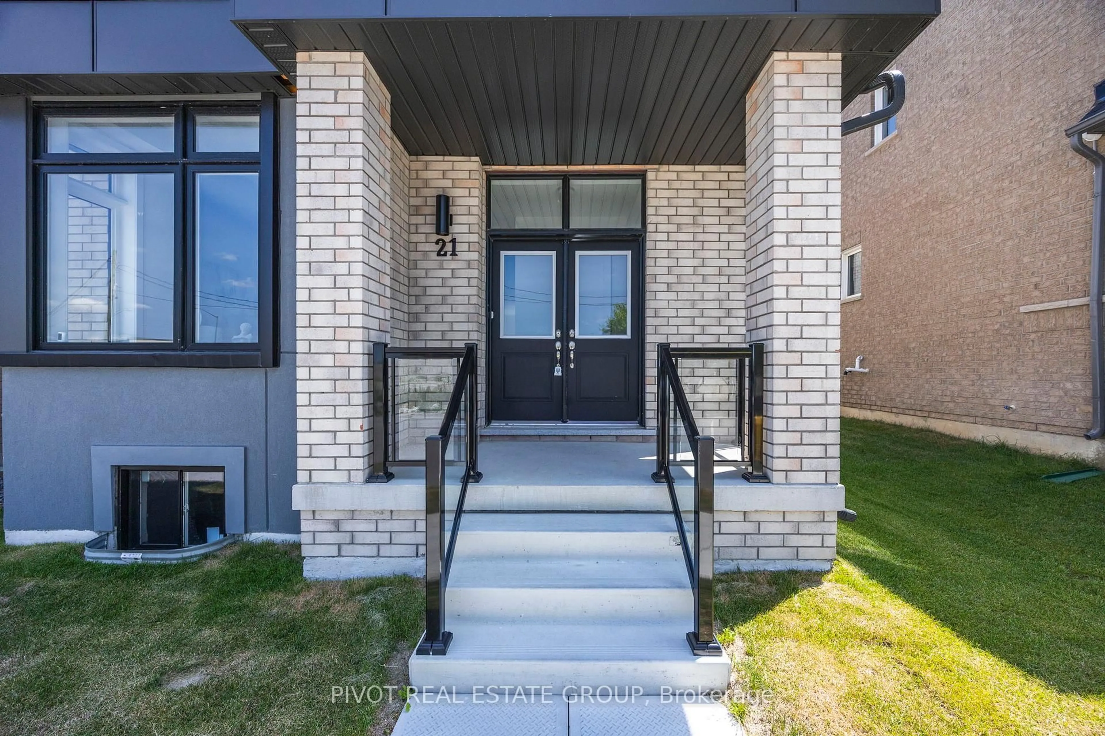 Home with brick exterior material, street for 21 Countryside St, Markham Ontario L6B 0K8