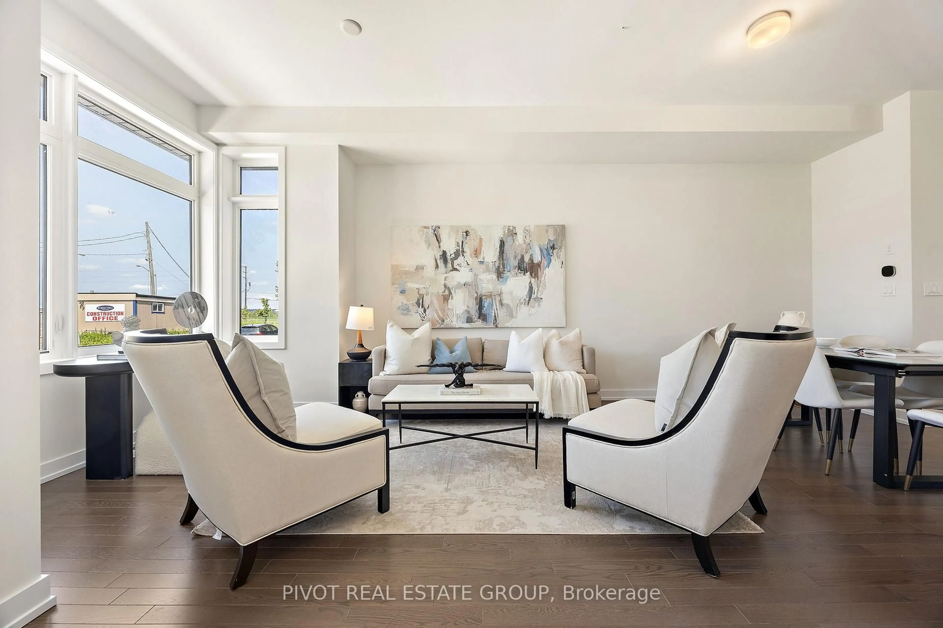 Living room with furniture, unknown for 21 Countryside St, Markham Ontario L6B 0K8