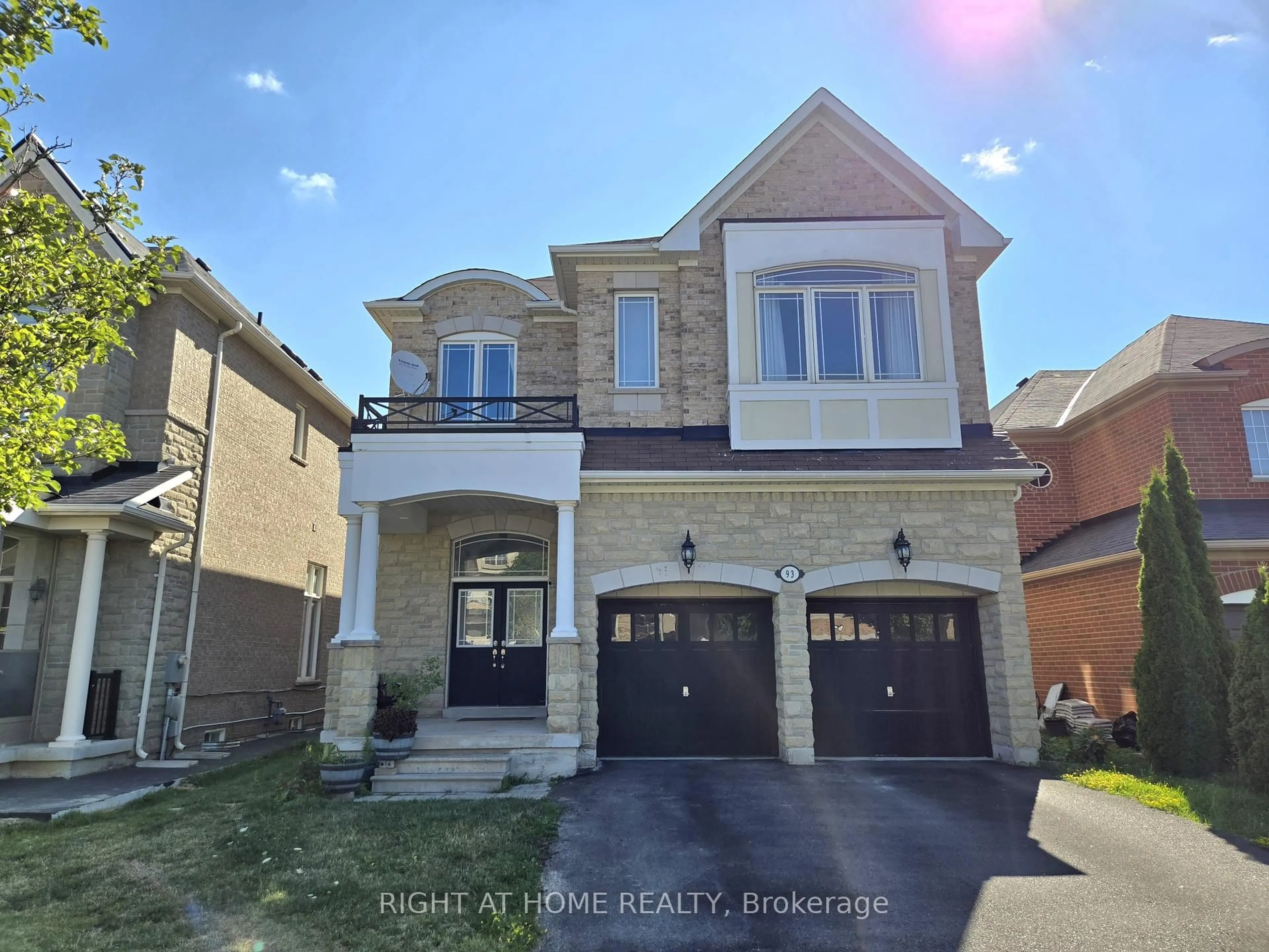 Home with brick exterior material, street for 93 Oberfrick Ave, Vaughan Ontario L6A 0N9