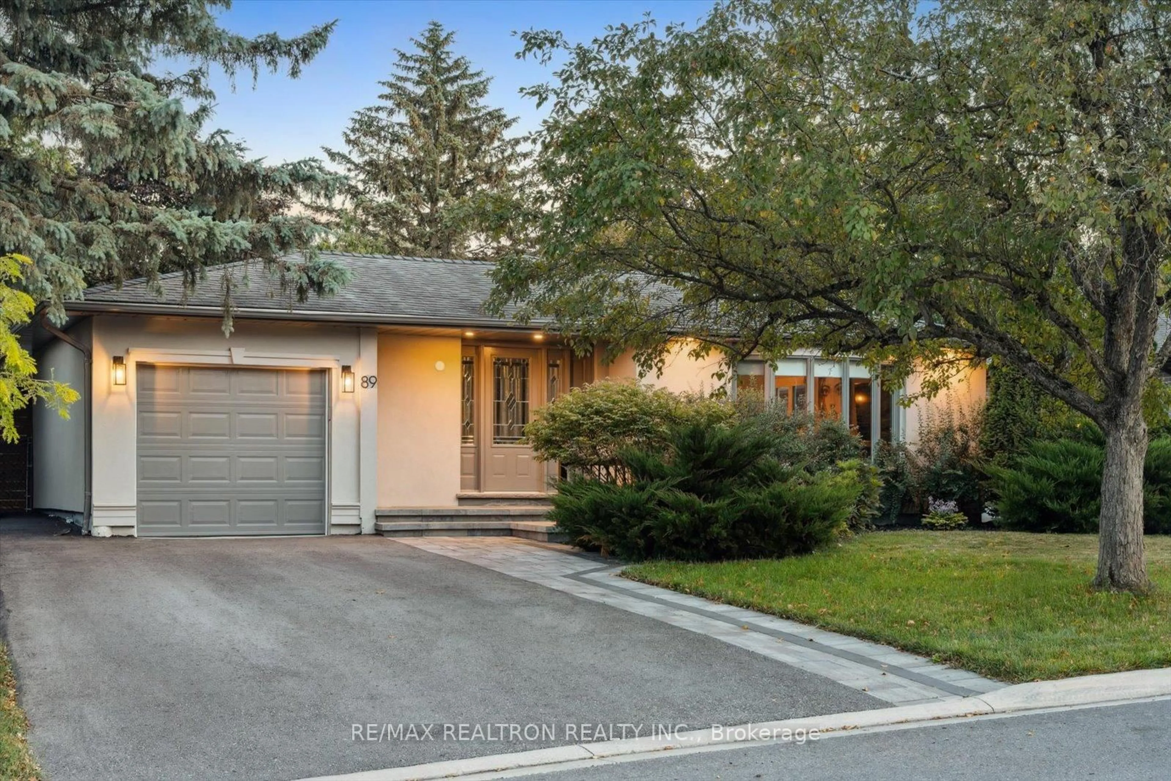 Unknown for 89 Devins Dr, Aurora Ontario L4G 2Z5