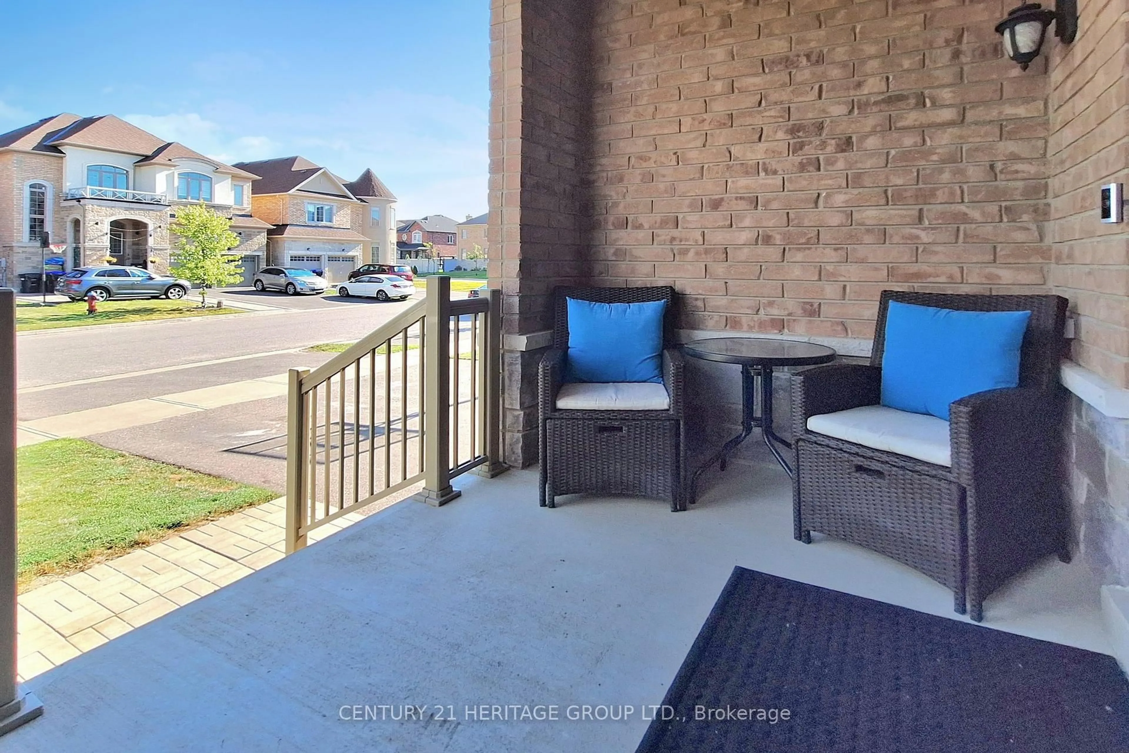 Patio, unknown for 12 Tupling St, Bradford West Gwillimbury Ontario L3Z 0W8