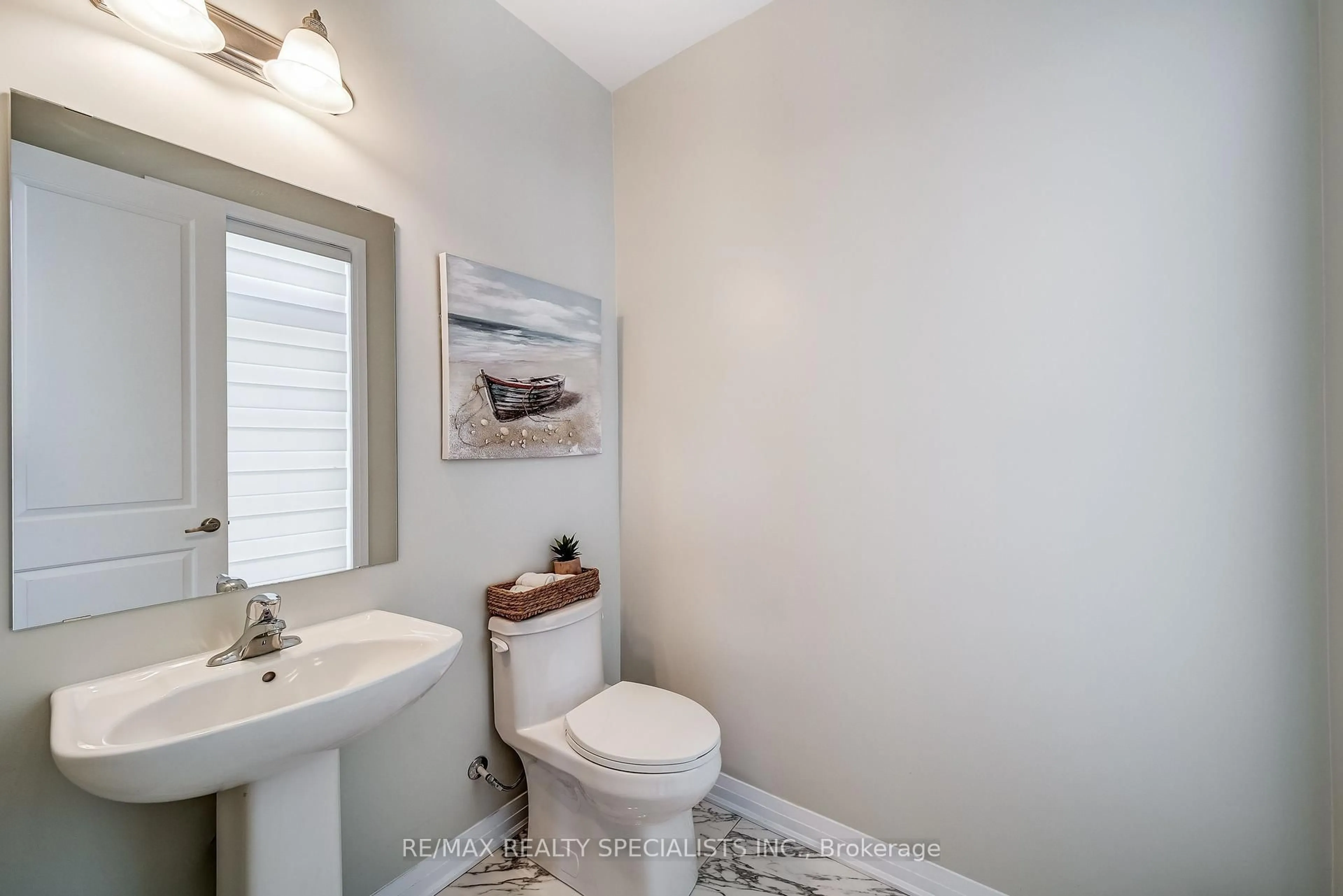 Unknown for 1698 Corsal Crt, Innisfil Ontario L9S 0P9