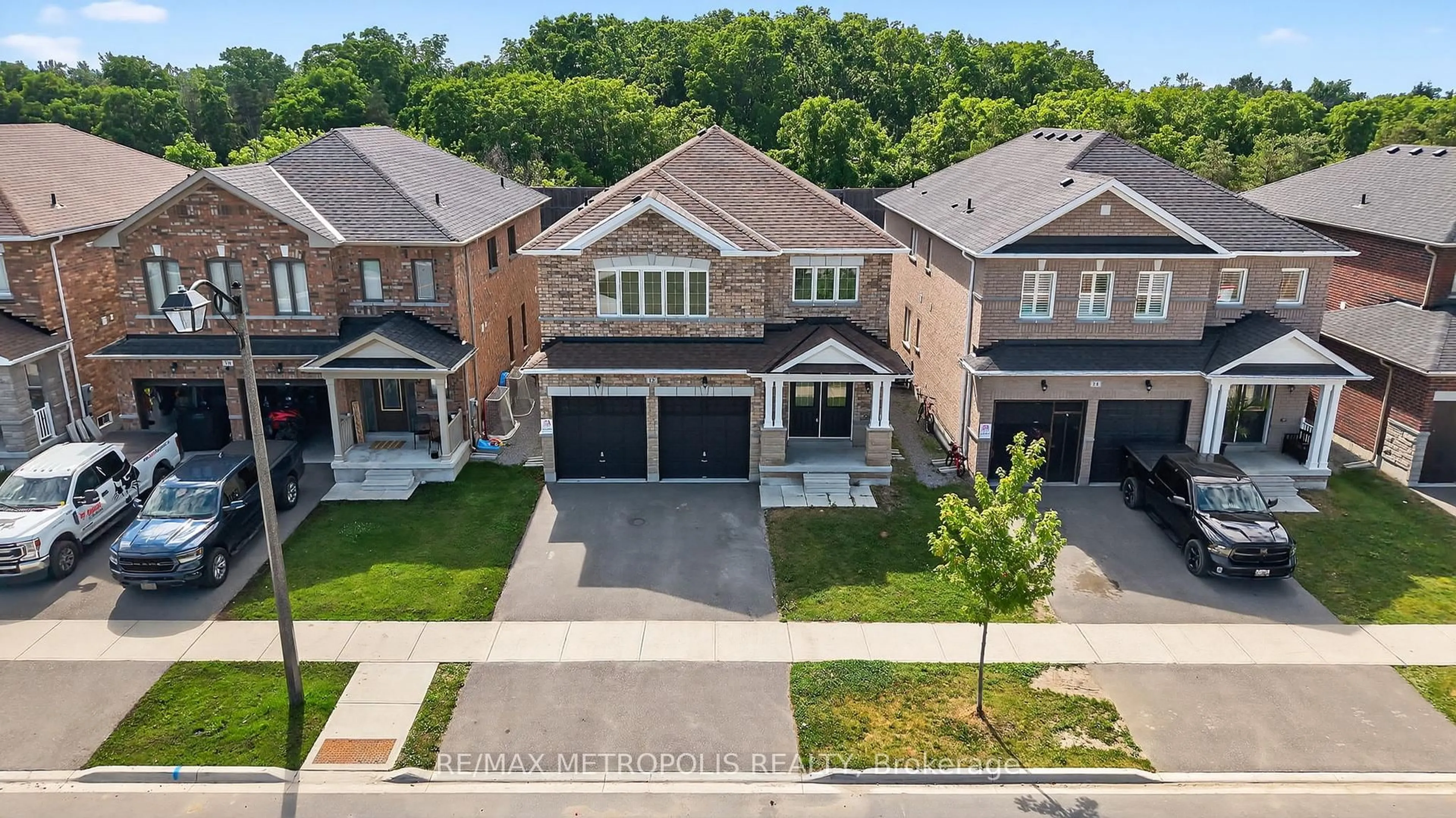 A pic from outside/outdoor area/front of a property/back of a property/a pic from drone, street for 12 Terry Clayton Ave, Brock Ontario L0K 1A0