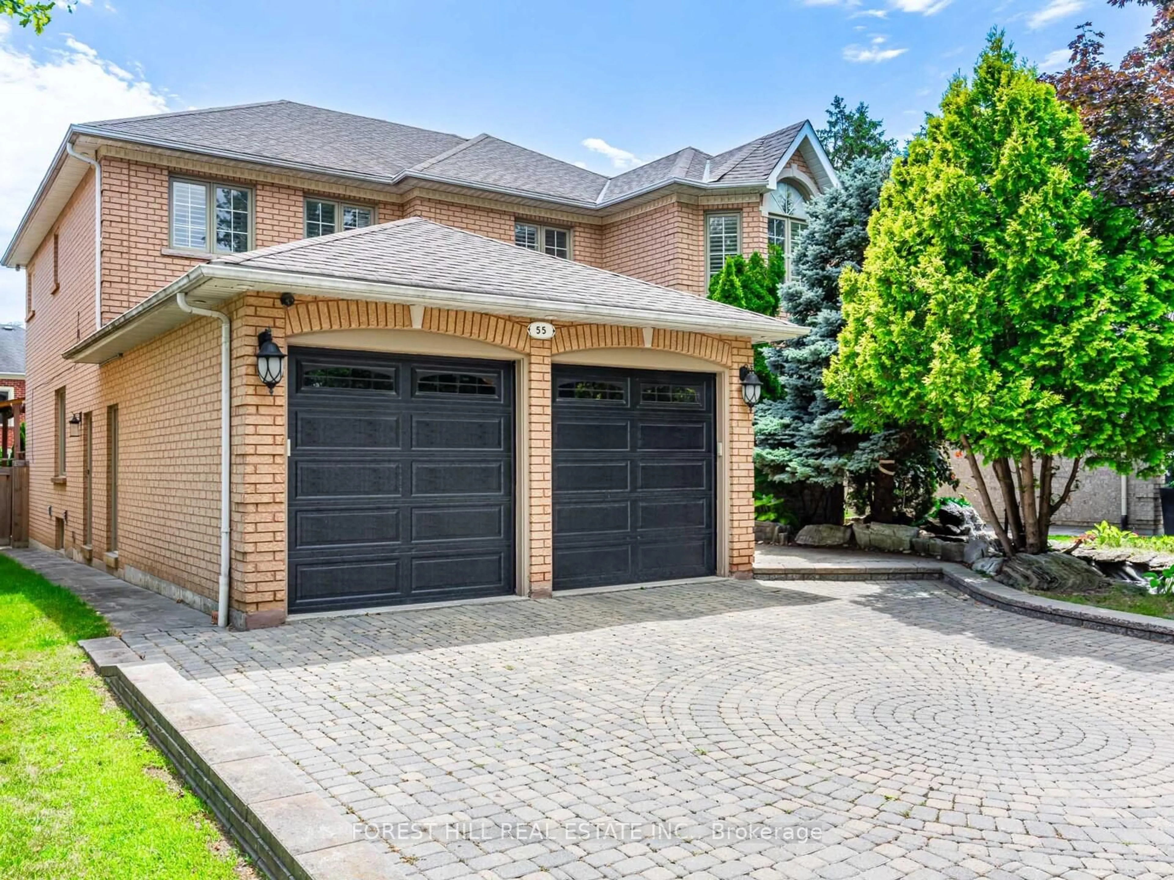 Home with brick exterior material, street for 55 Direzze Crt, Richmond Hill Ontario L4C 0C6