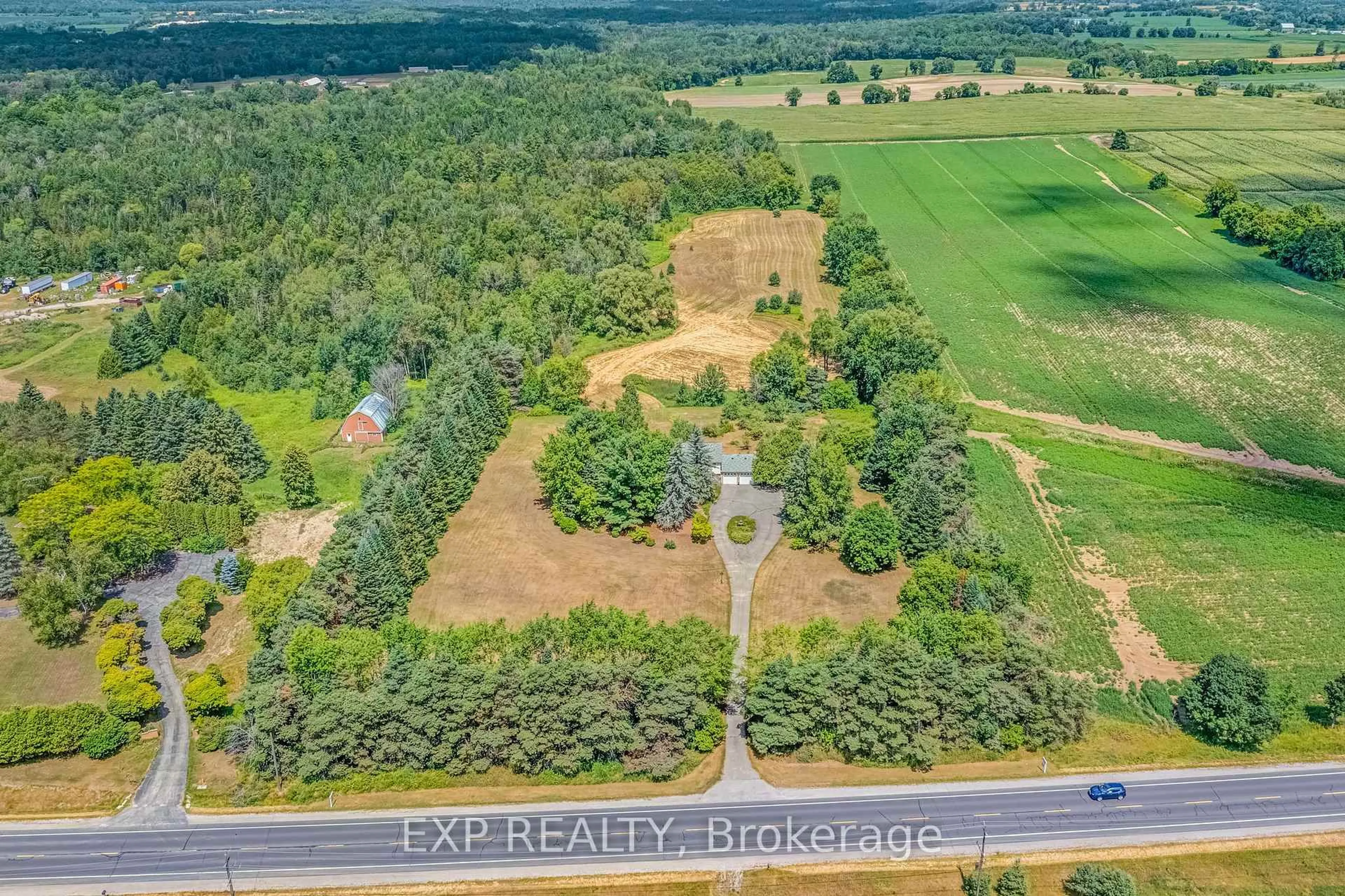 A pic from outside/outdoor area/front of a property/back of a property/a pic from drone, forest/trees view for 3990 Mount Albert Rd, East Gwillimbury Ontario L0G 1V0