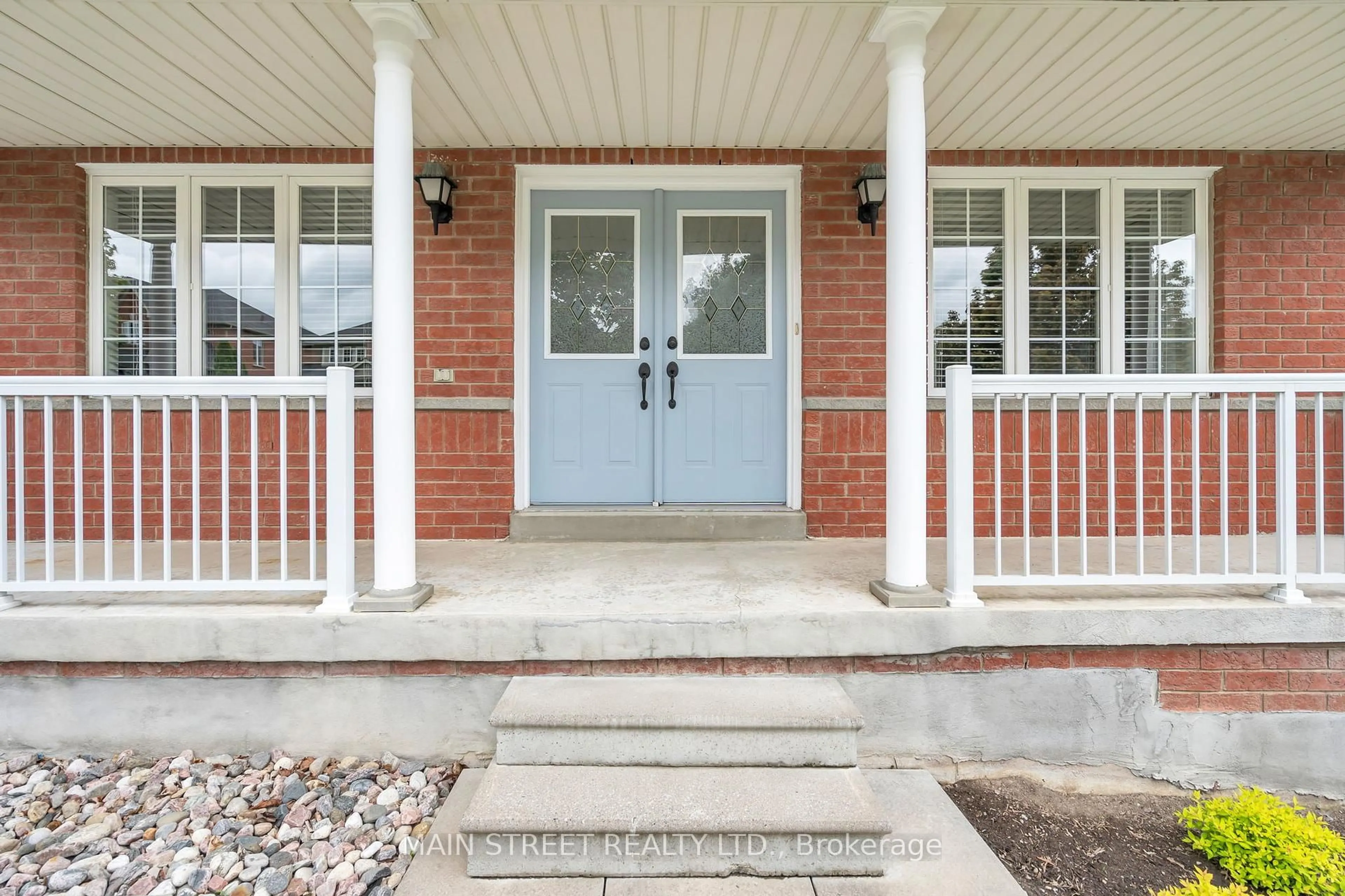 Home with brick exterior material, street for 69 Brecken Dr, Georgina Ontario L4P 4A6